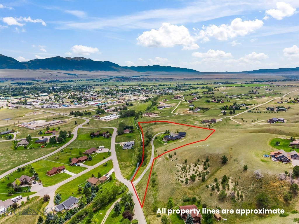 12 Indian Ridge Trail