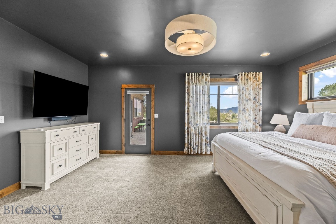 12 Indian Ridge Trail