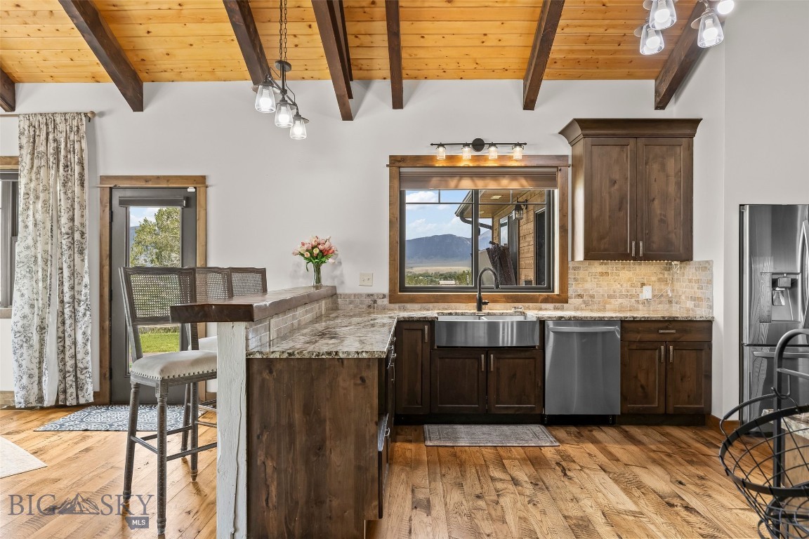 12 Indian Ridge Trail