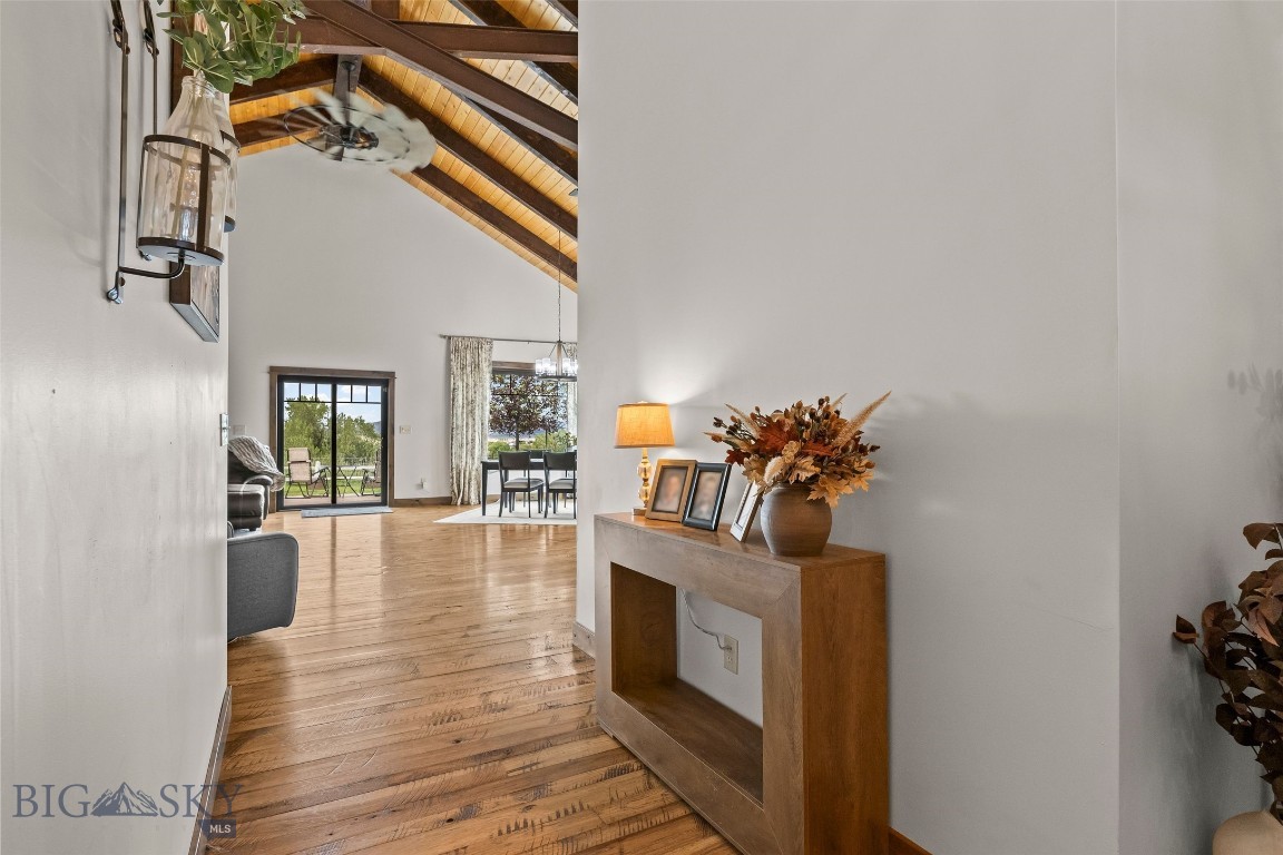 12 Indian Ridge Trail