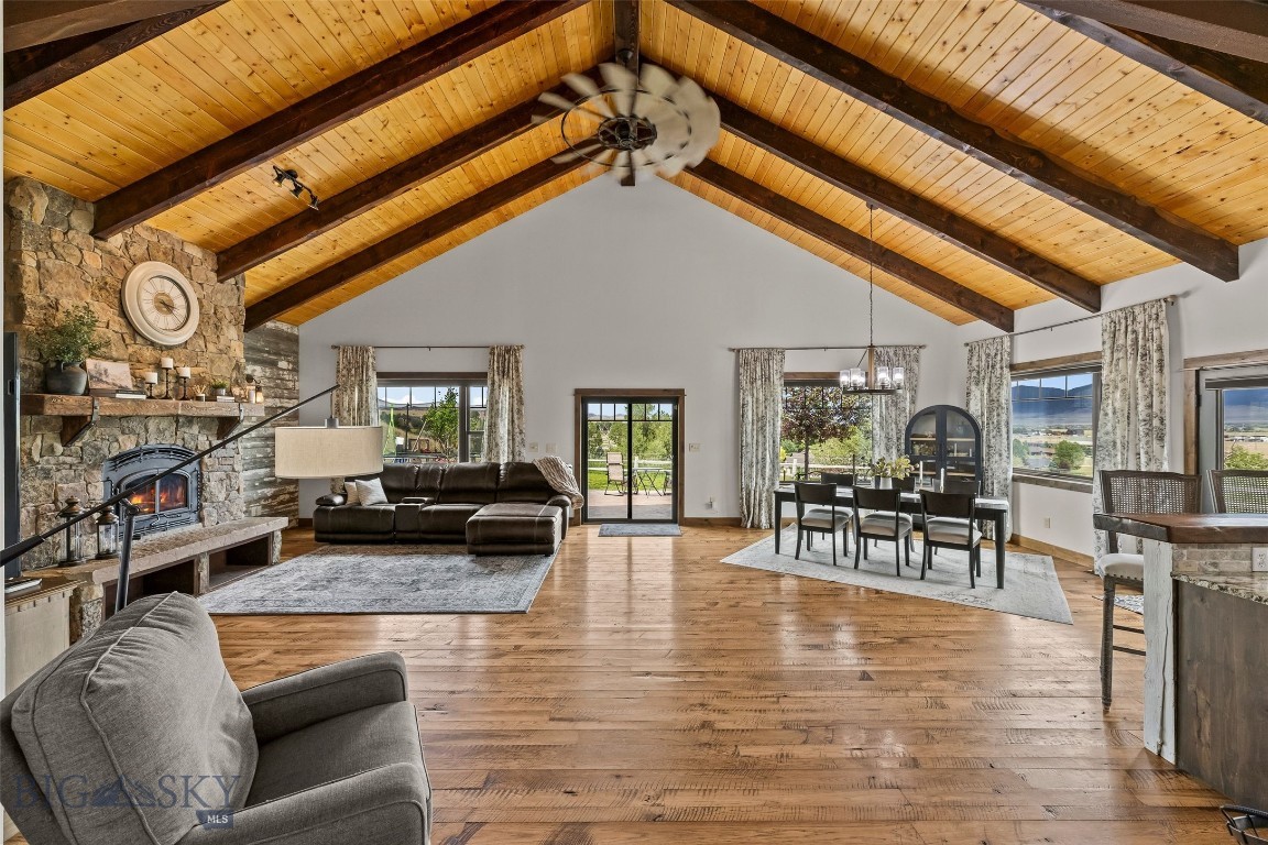 12 Indian Ridge Trail