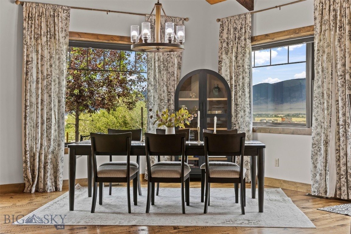 12 Indian Ridge Trail