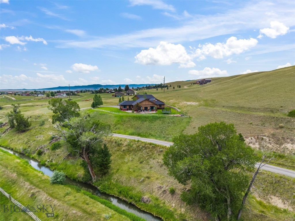 12 Indian Ridge Trail