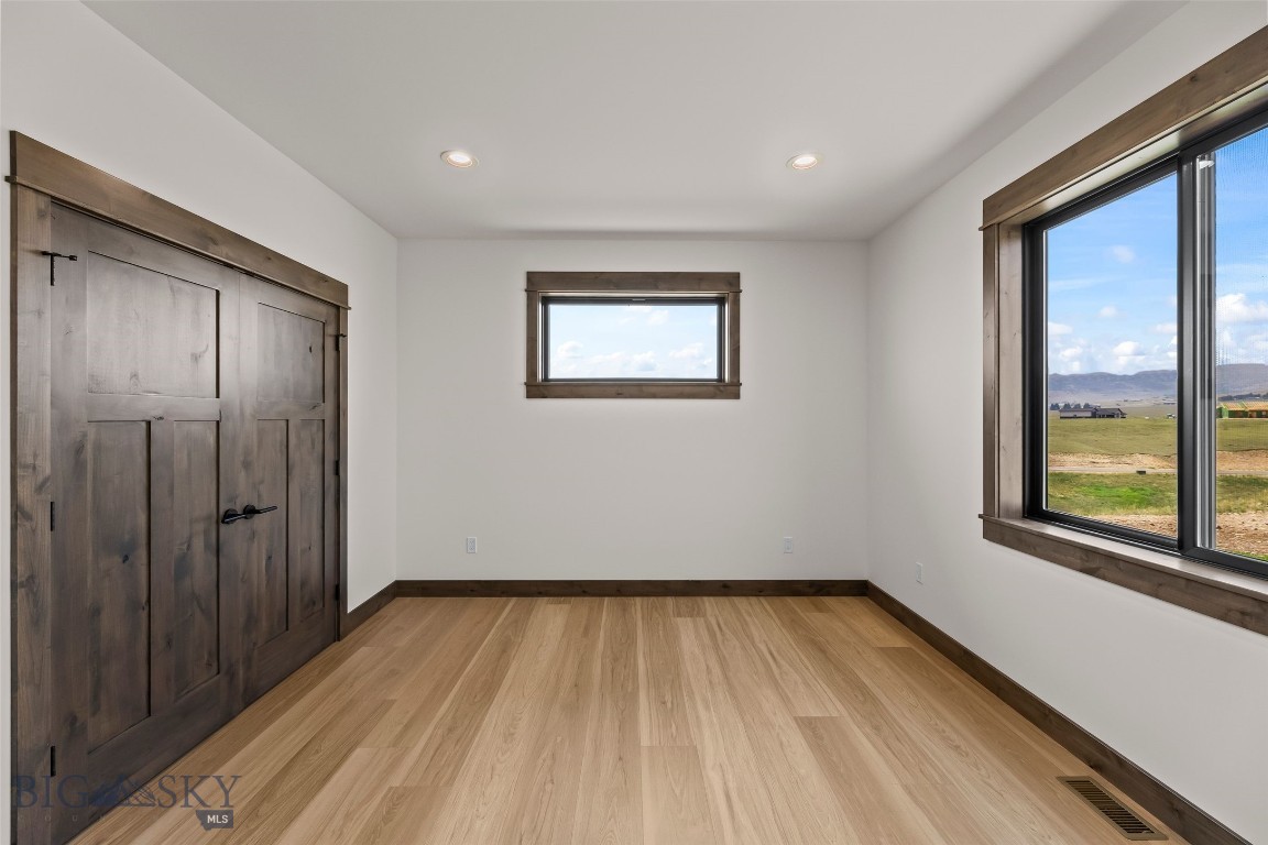 8 Viola View