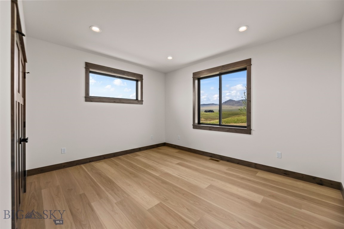 8 Viola View