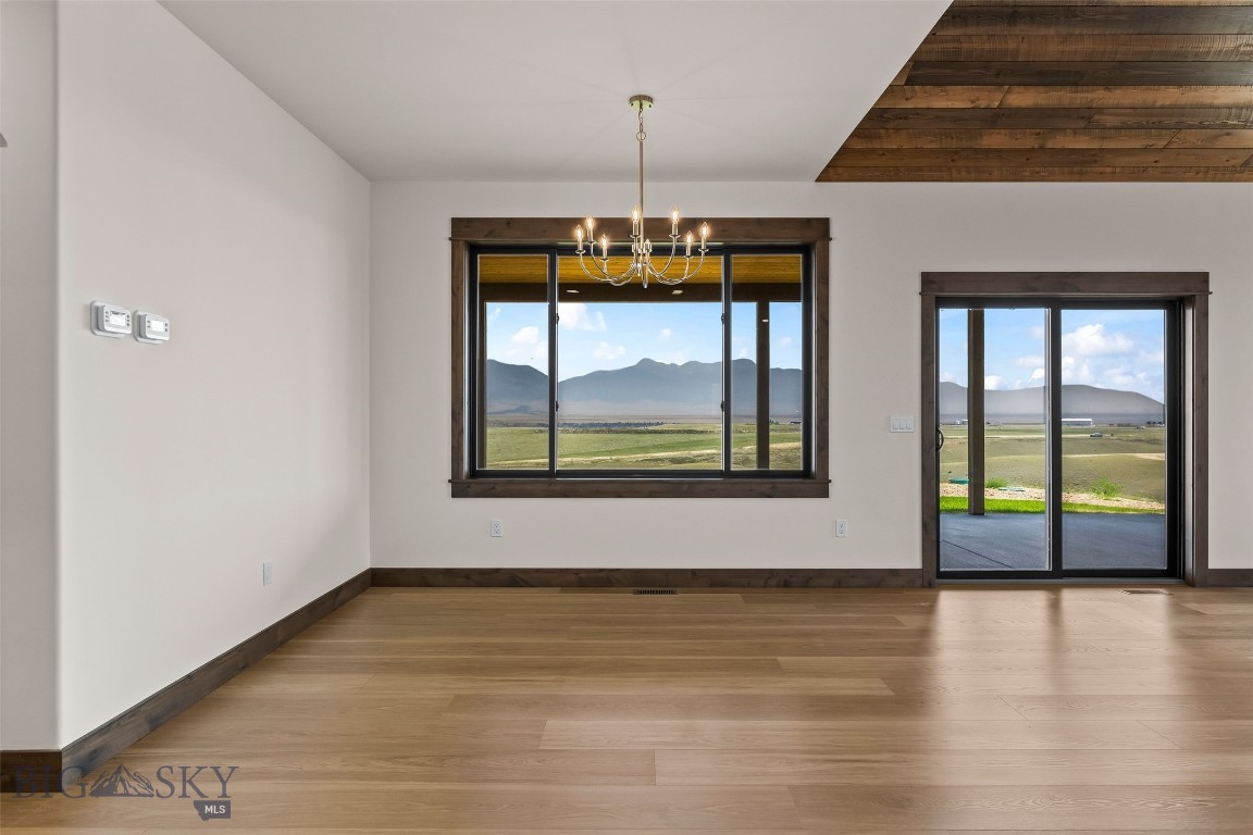 8 Viola View