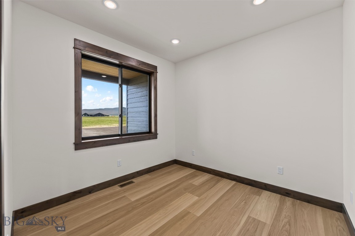 8 Viola View