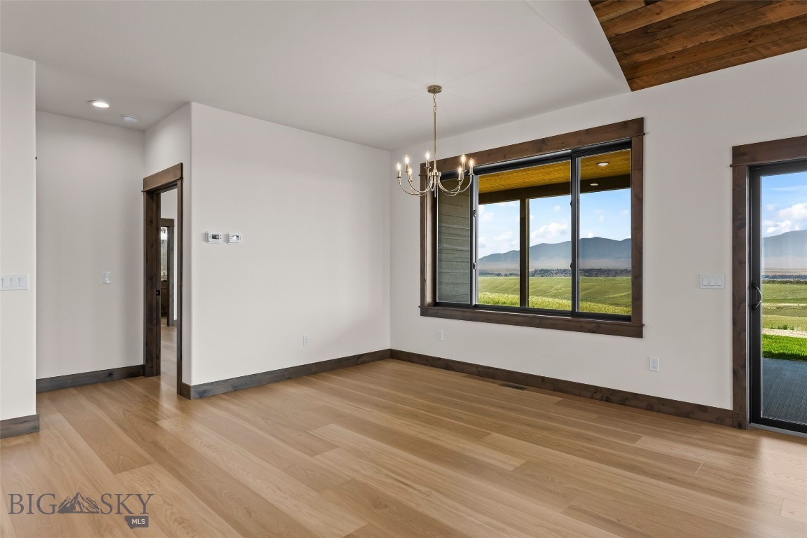 8 Viola View