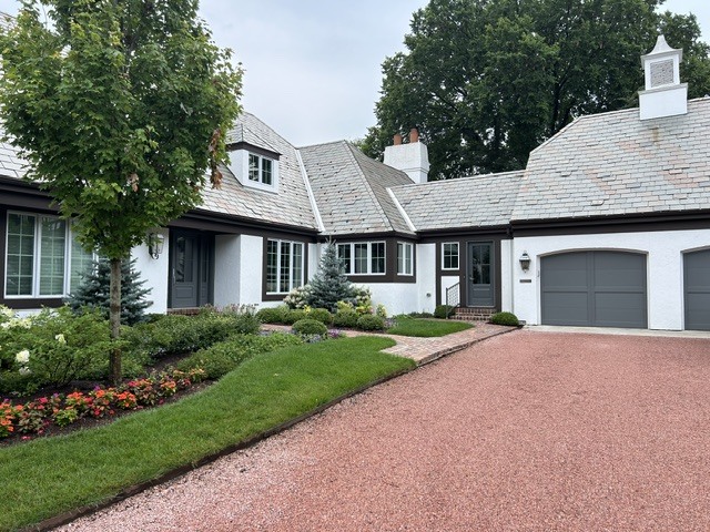 1206 Burr Ridge Club Drive