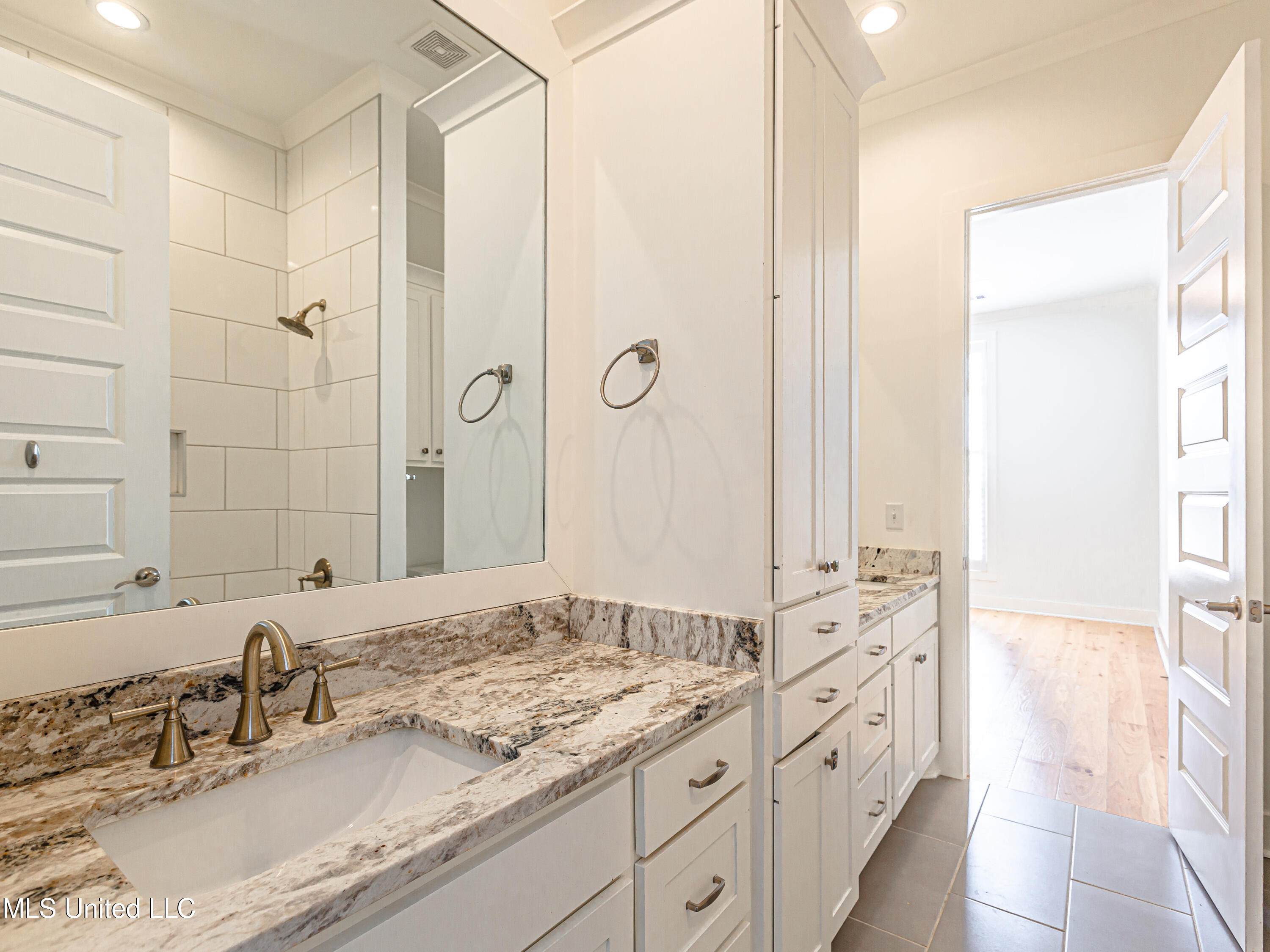 104 First Colony Boulevard