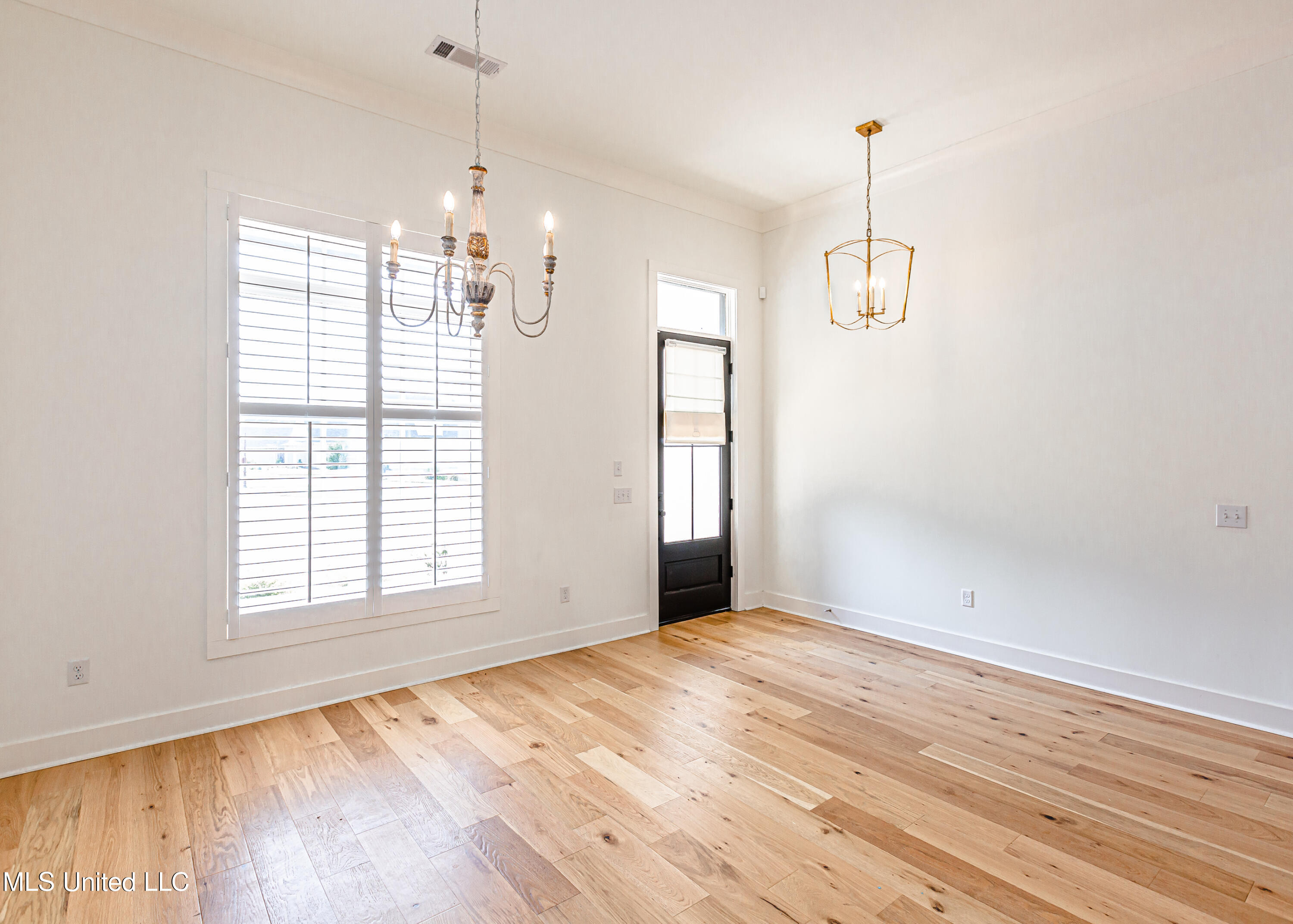 104 First Colony Boulevard