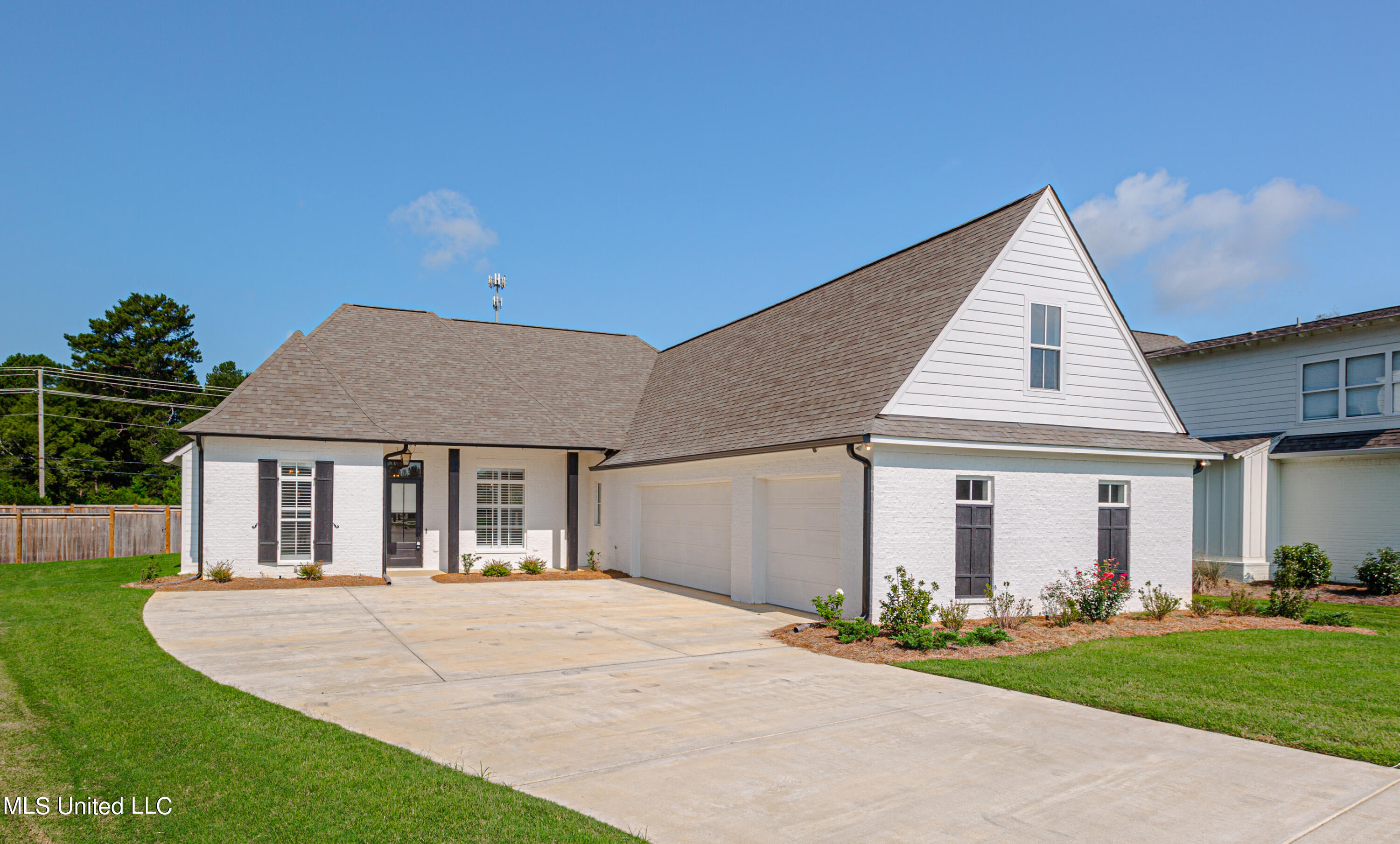 104 First Colony Boulevard