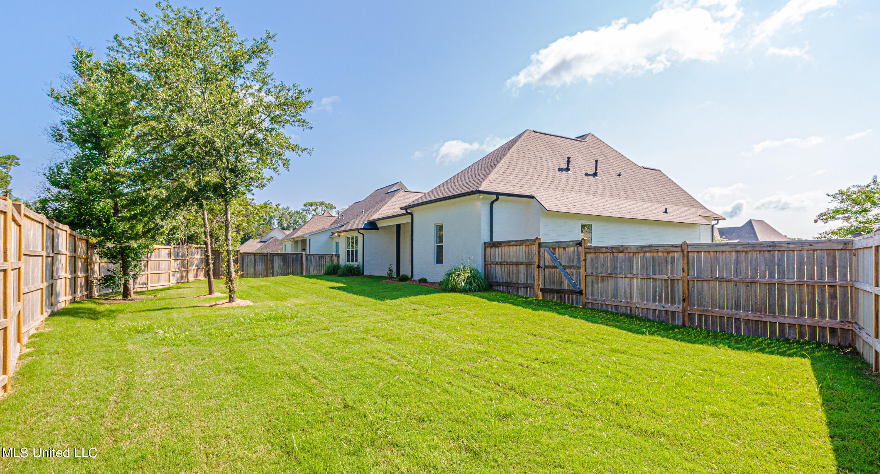 104 First Colony Boulevard