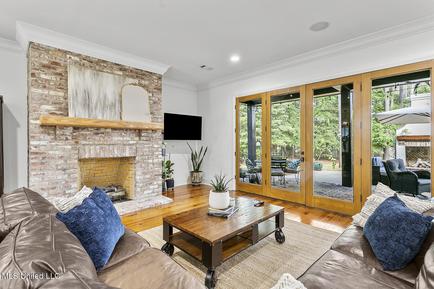 101 Lake Village Drive