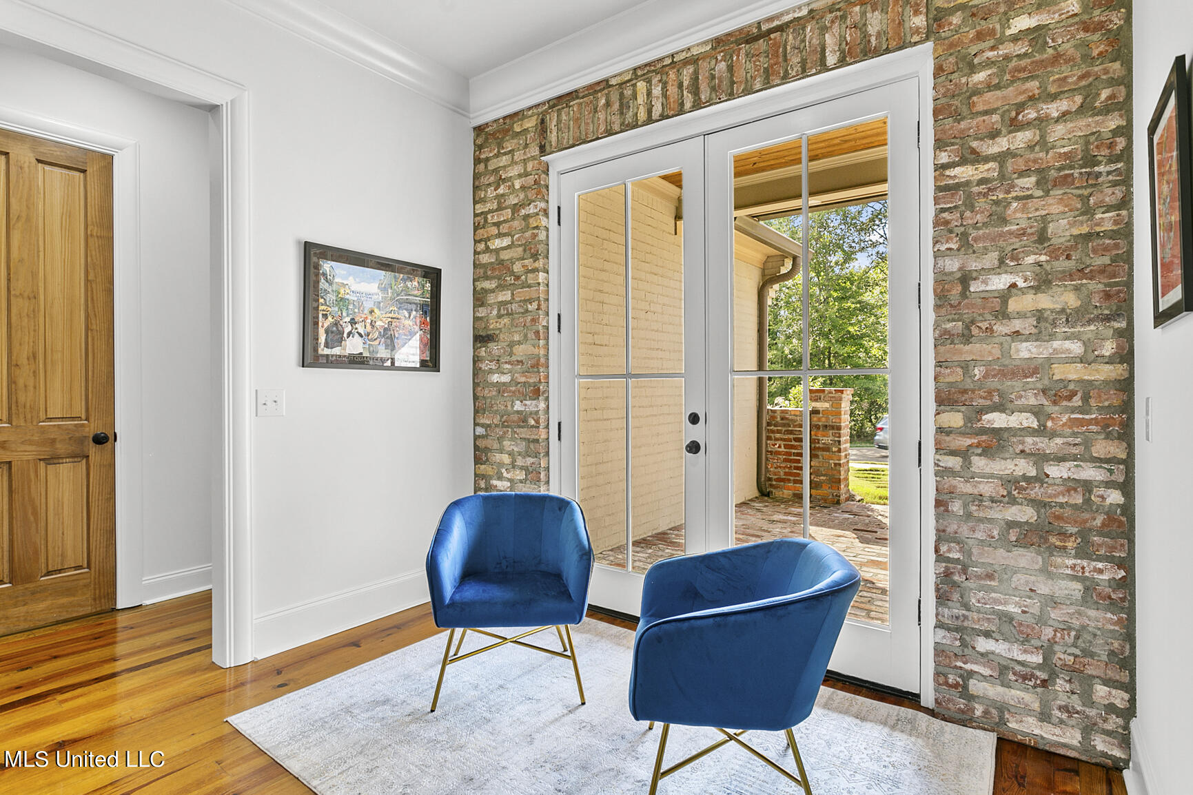 101 Lake Village Drive