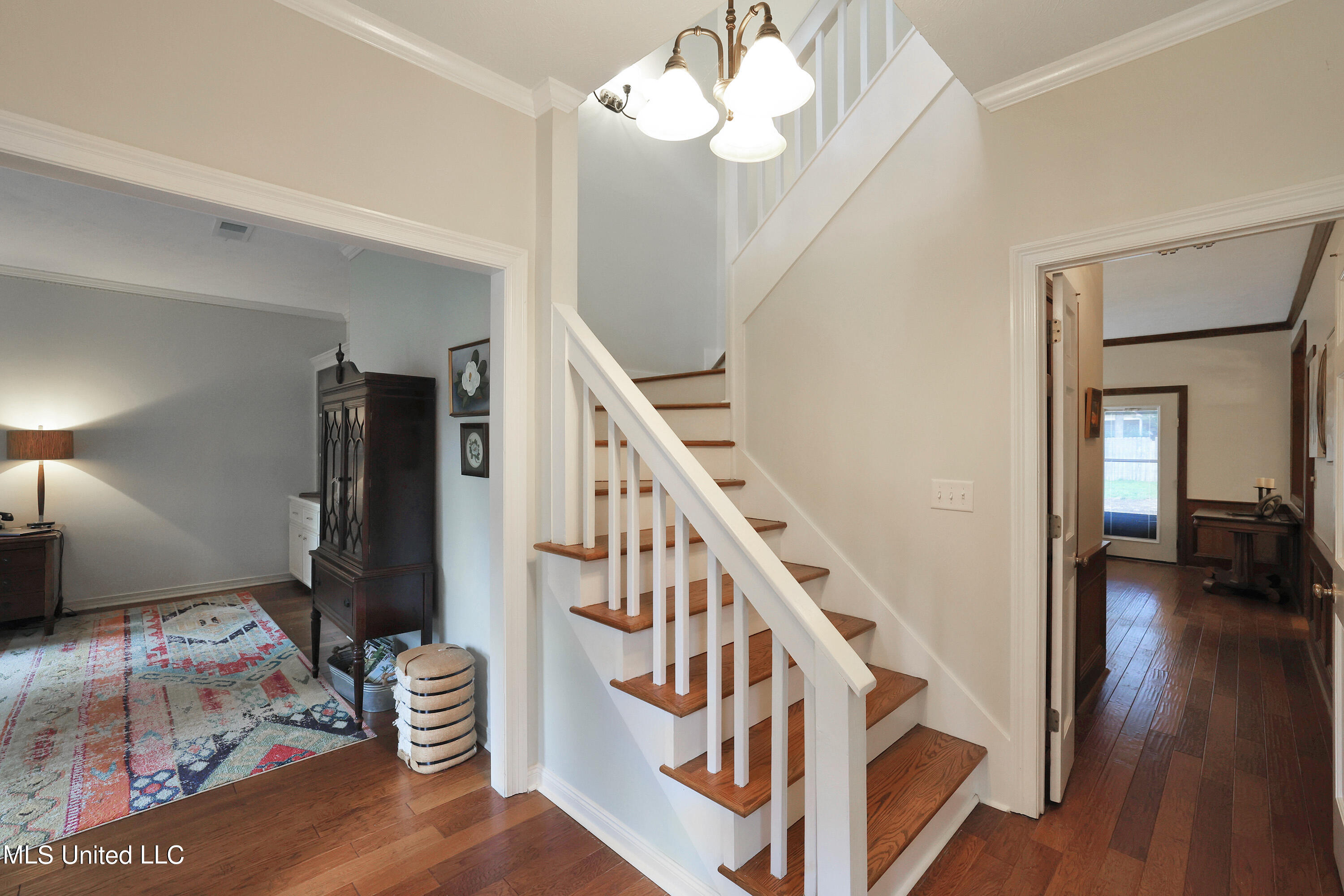 506 Windy Ridge Lane