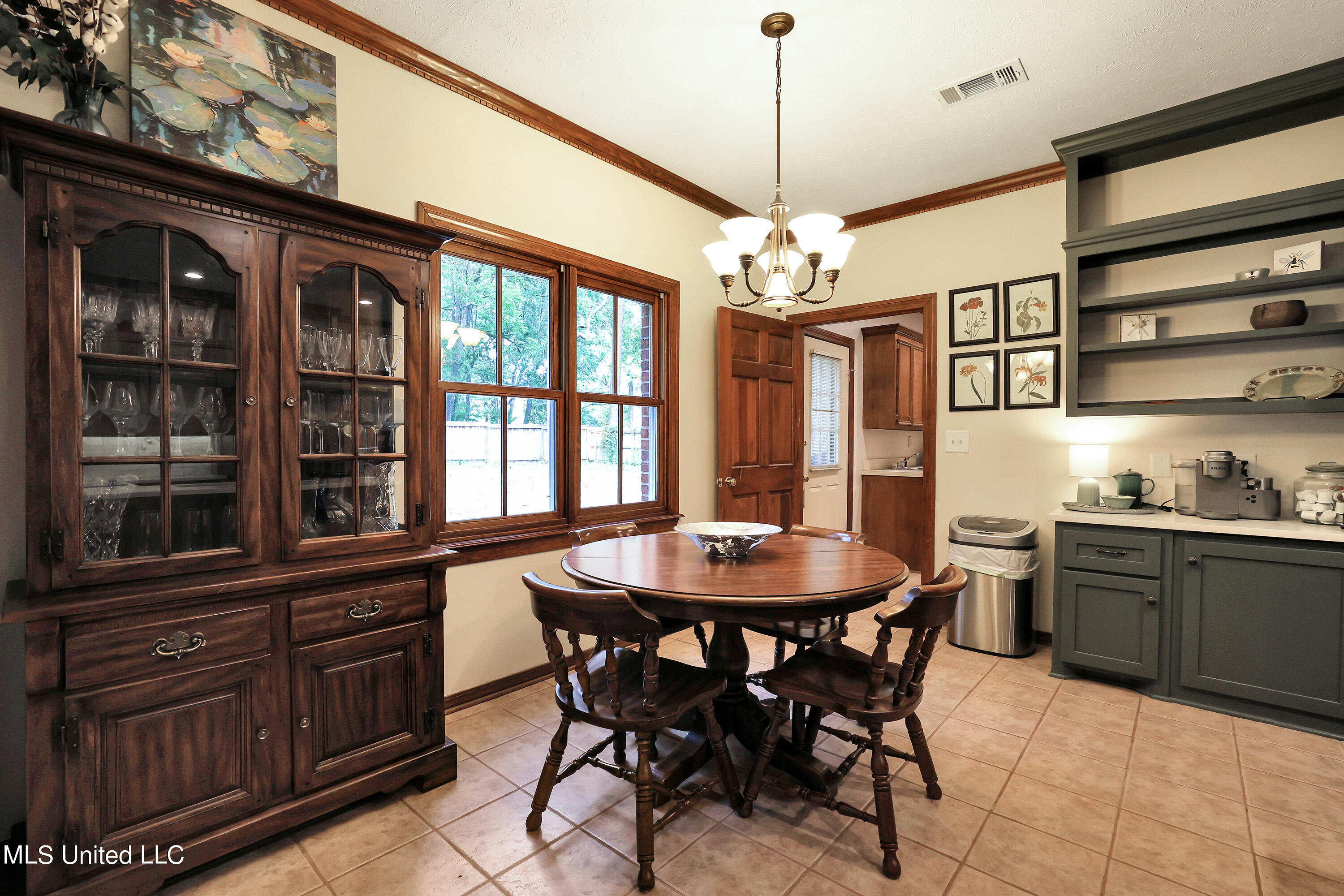 506 Windy Ridge Lane