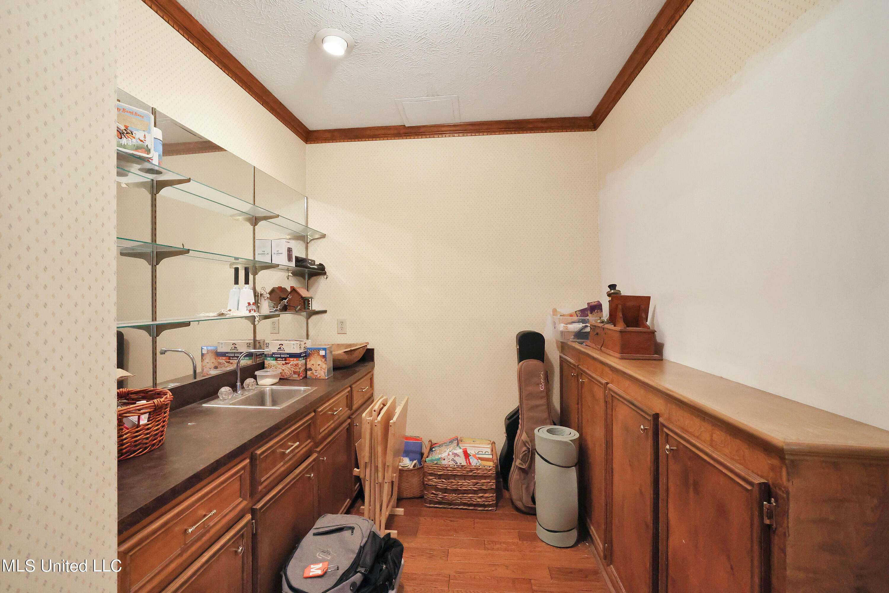 506 Windy Ridge Lane