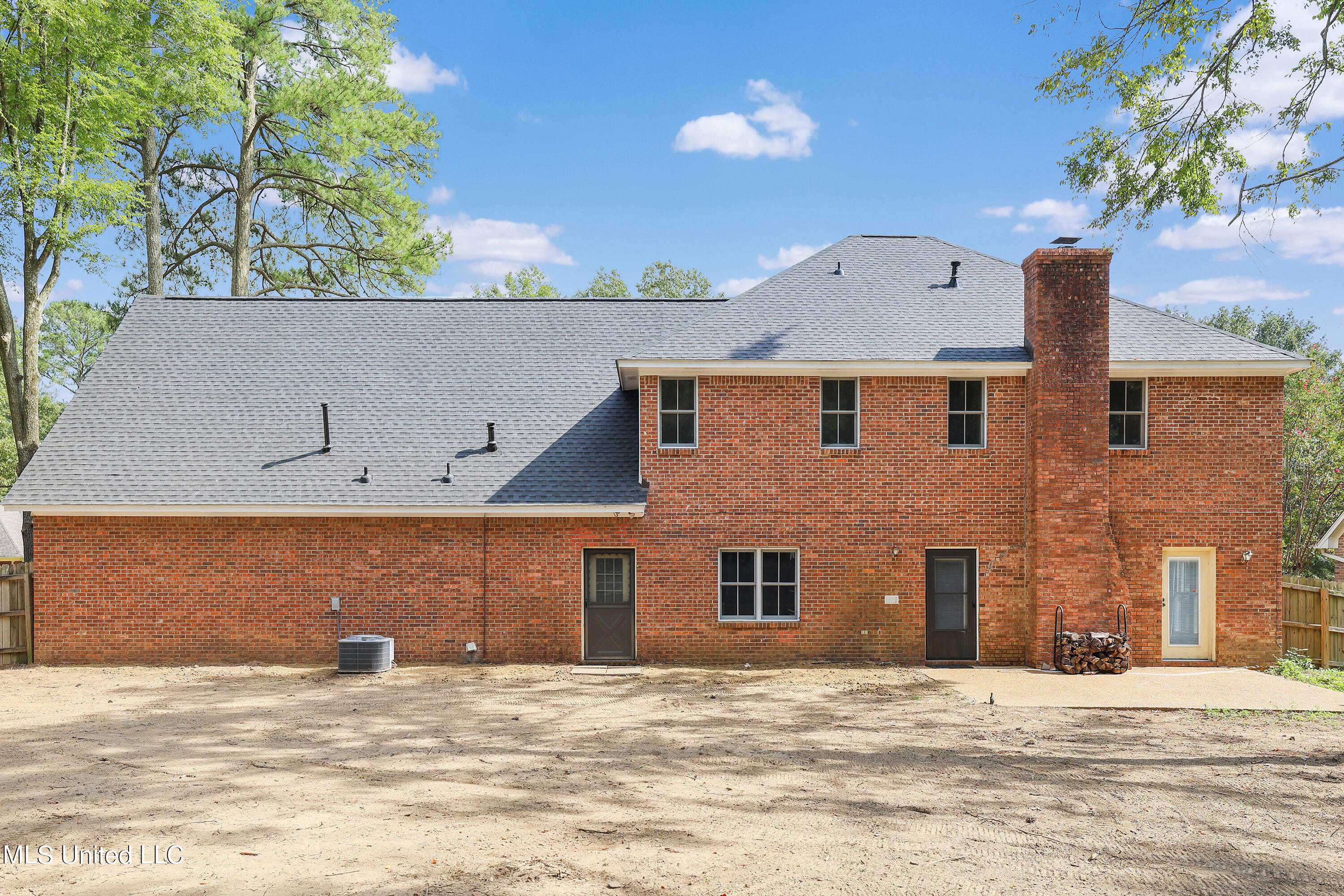 506 Windy Ridge Lane