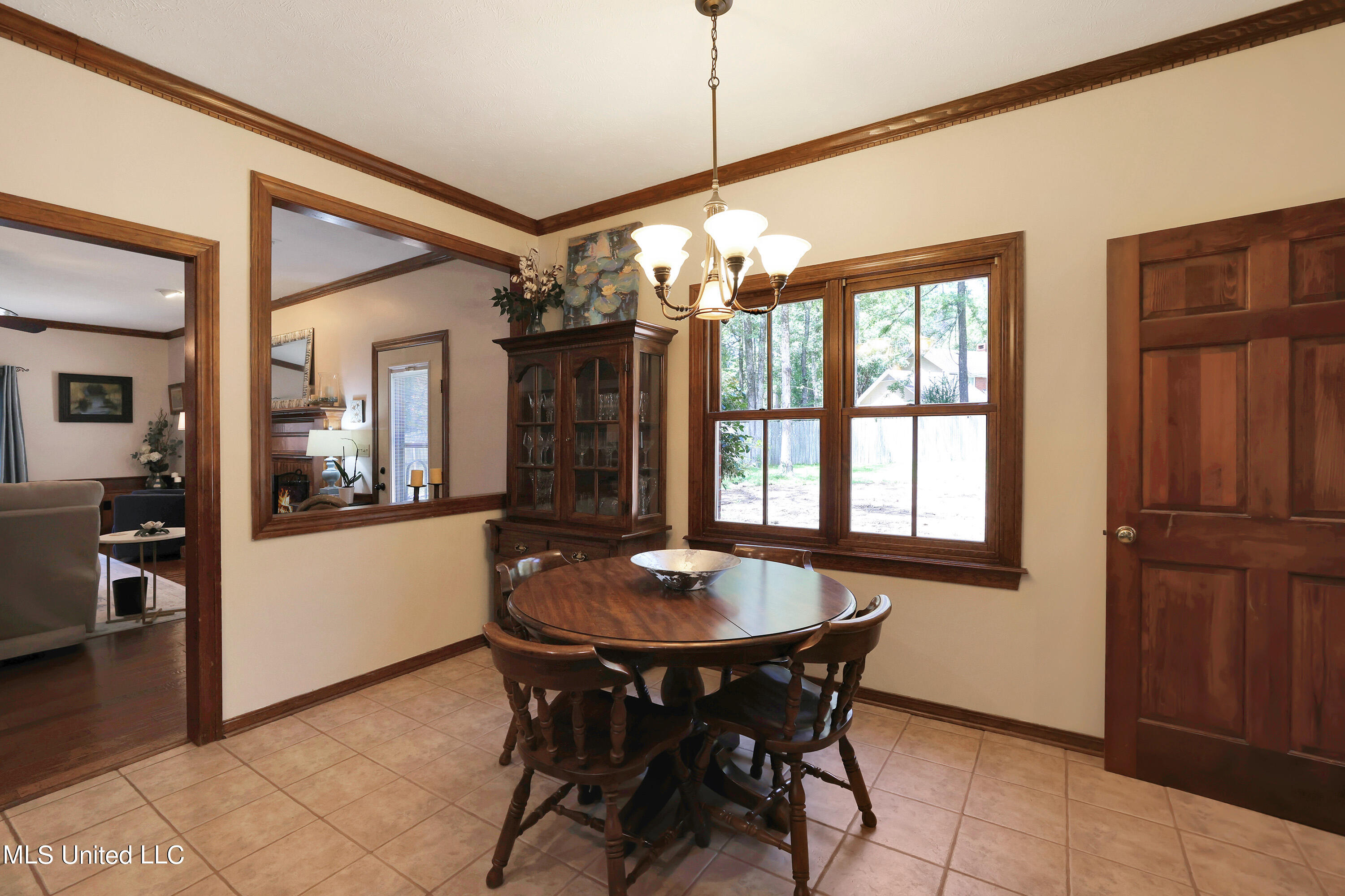 506 Windy Ridge Lane