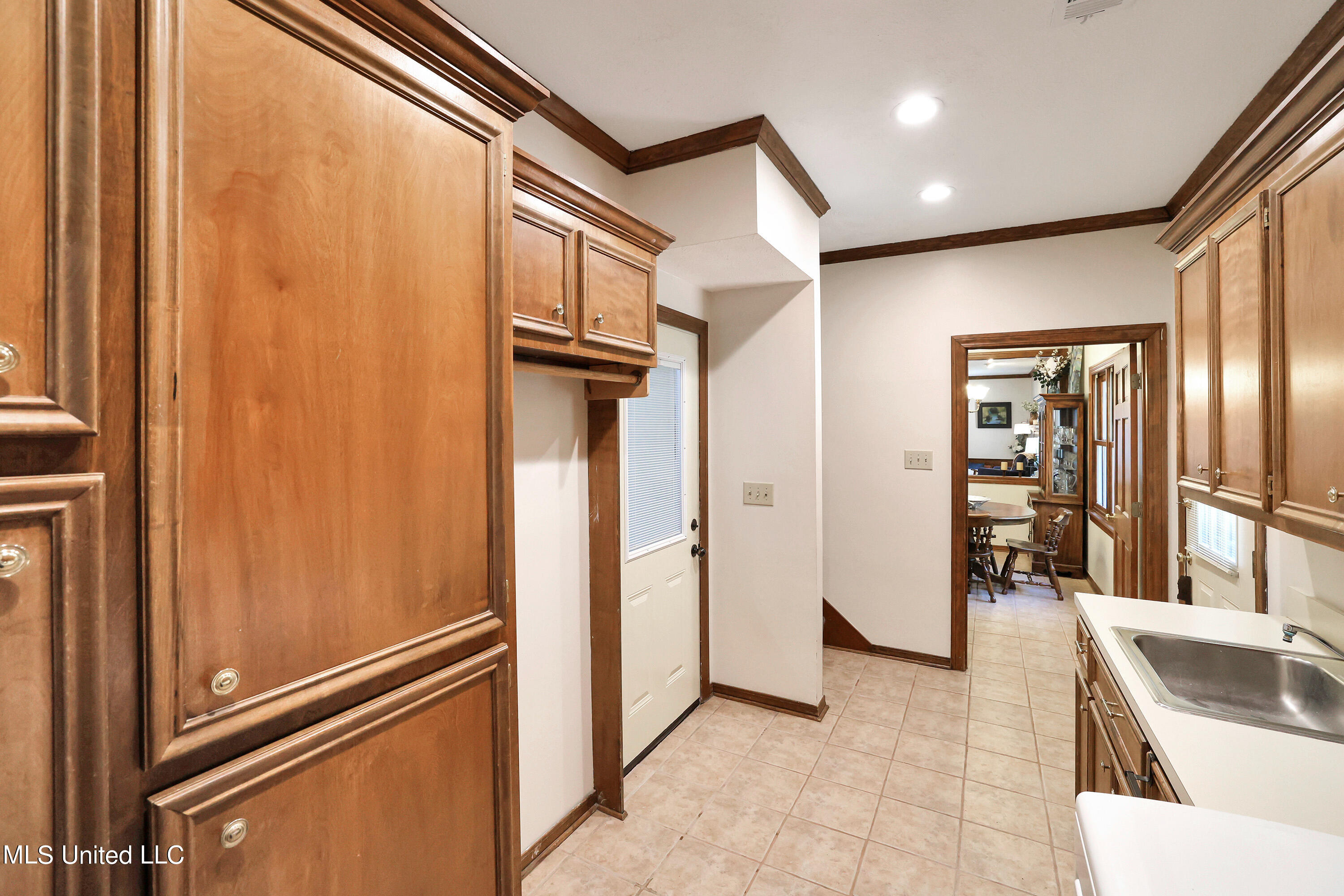 506 Windy Ridge Lane