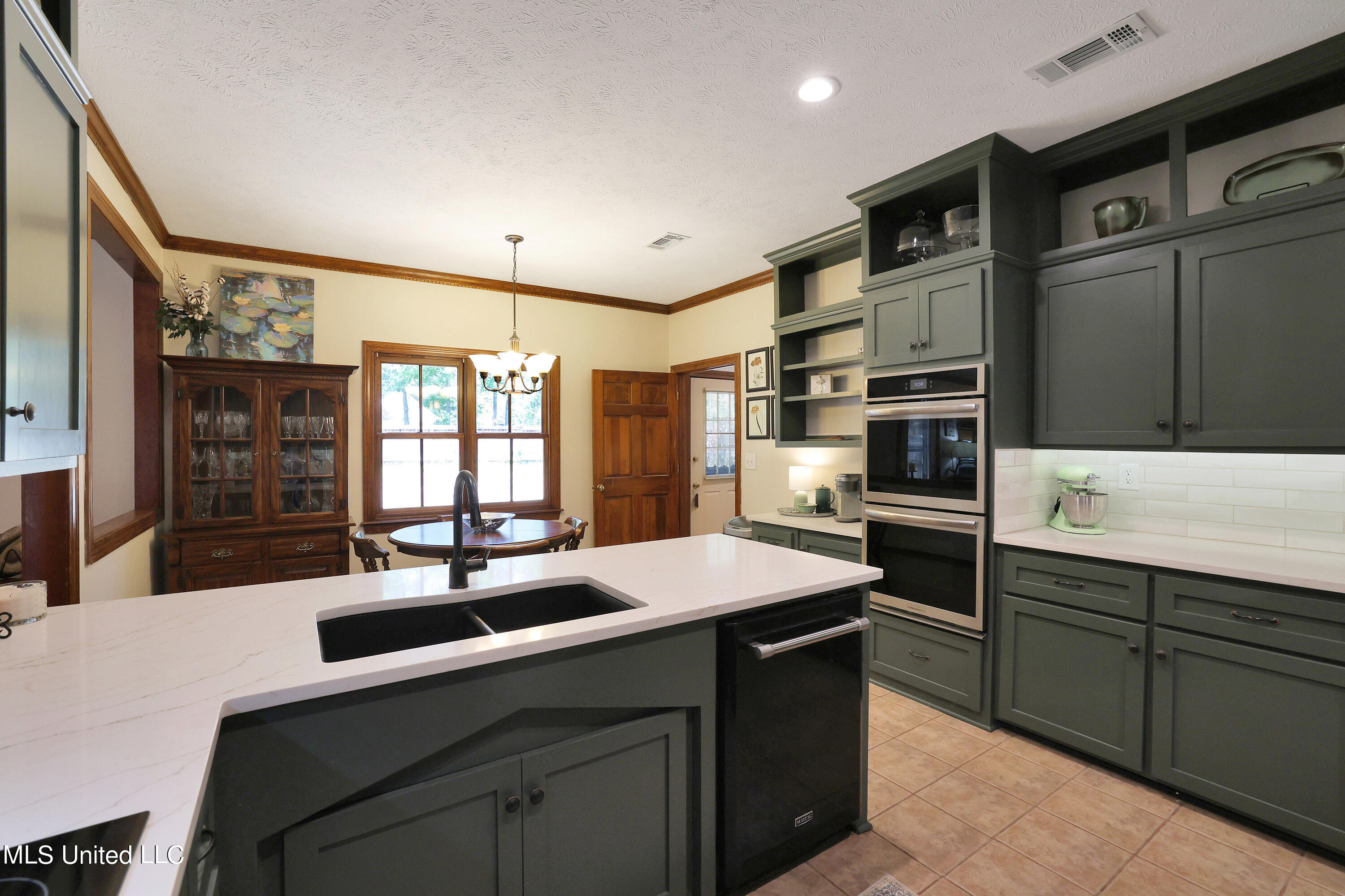 506 Windy Ridge Lane