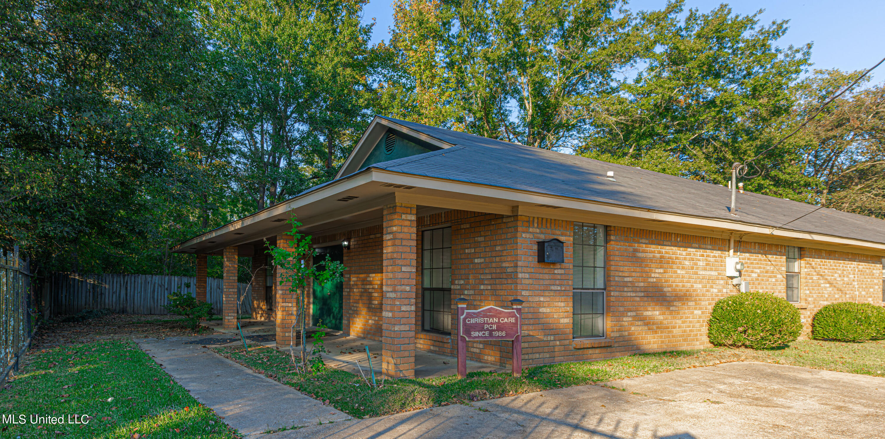 399 Cauthen Street