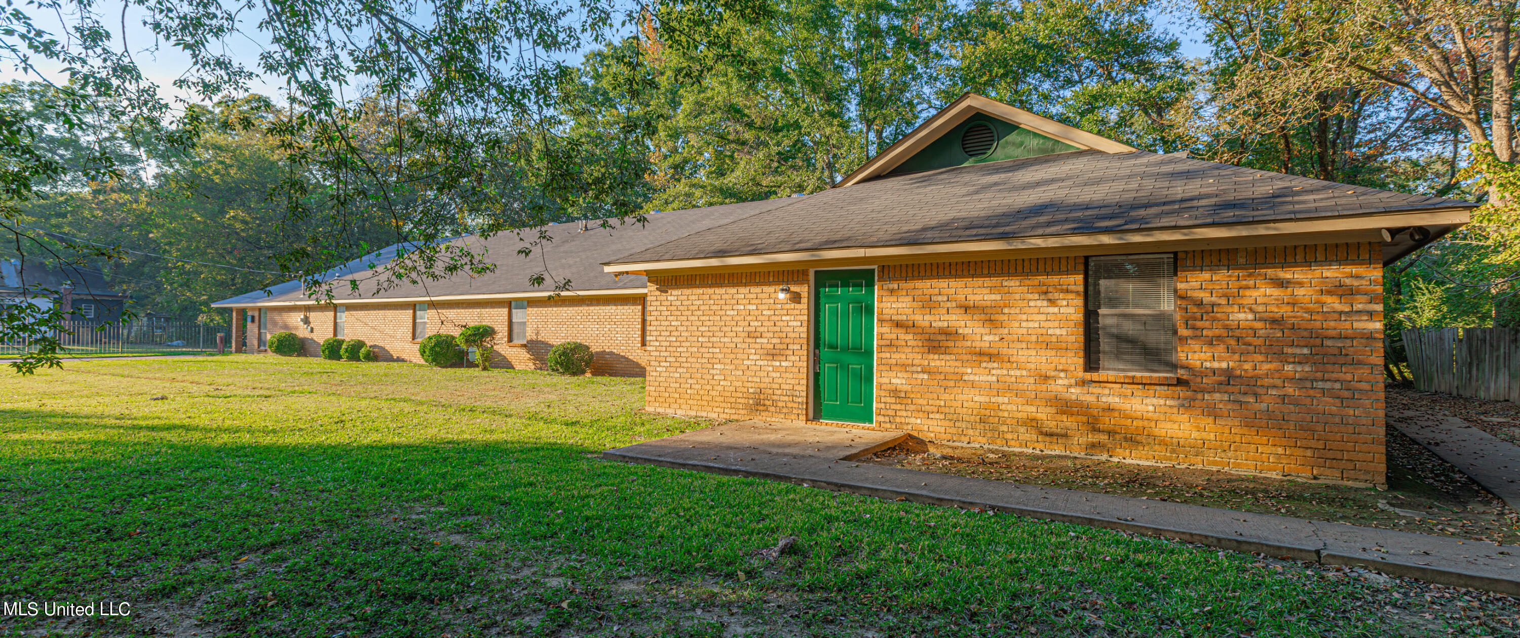 399 Cauthen Street