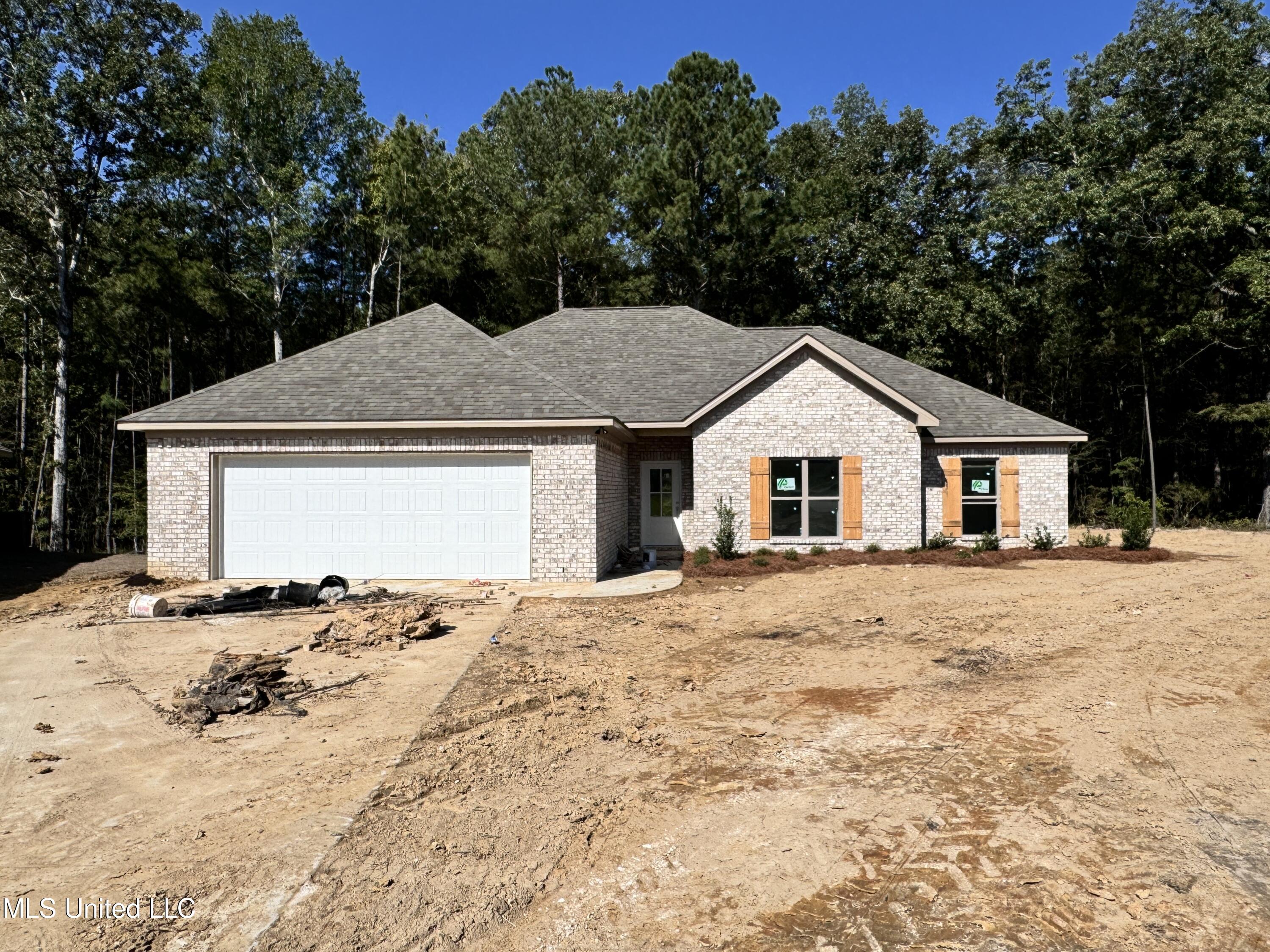 733 Magnolia Point Circle