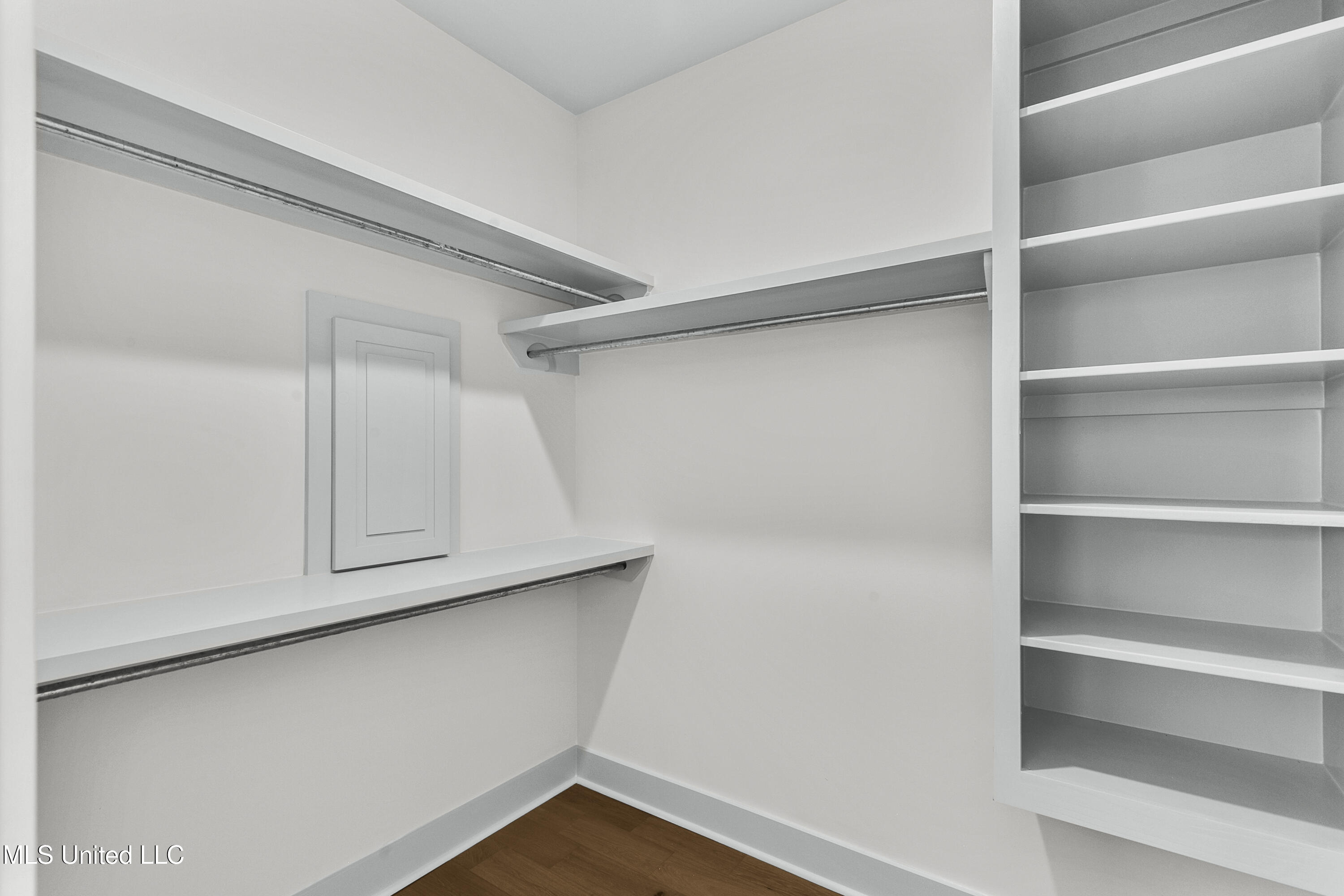 204 Harvest View Place