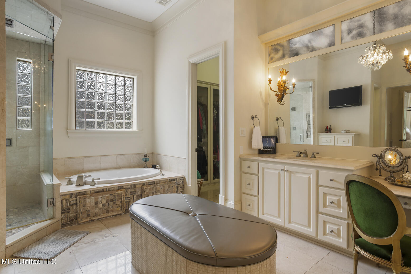 104 Summer Lake Drive