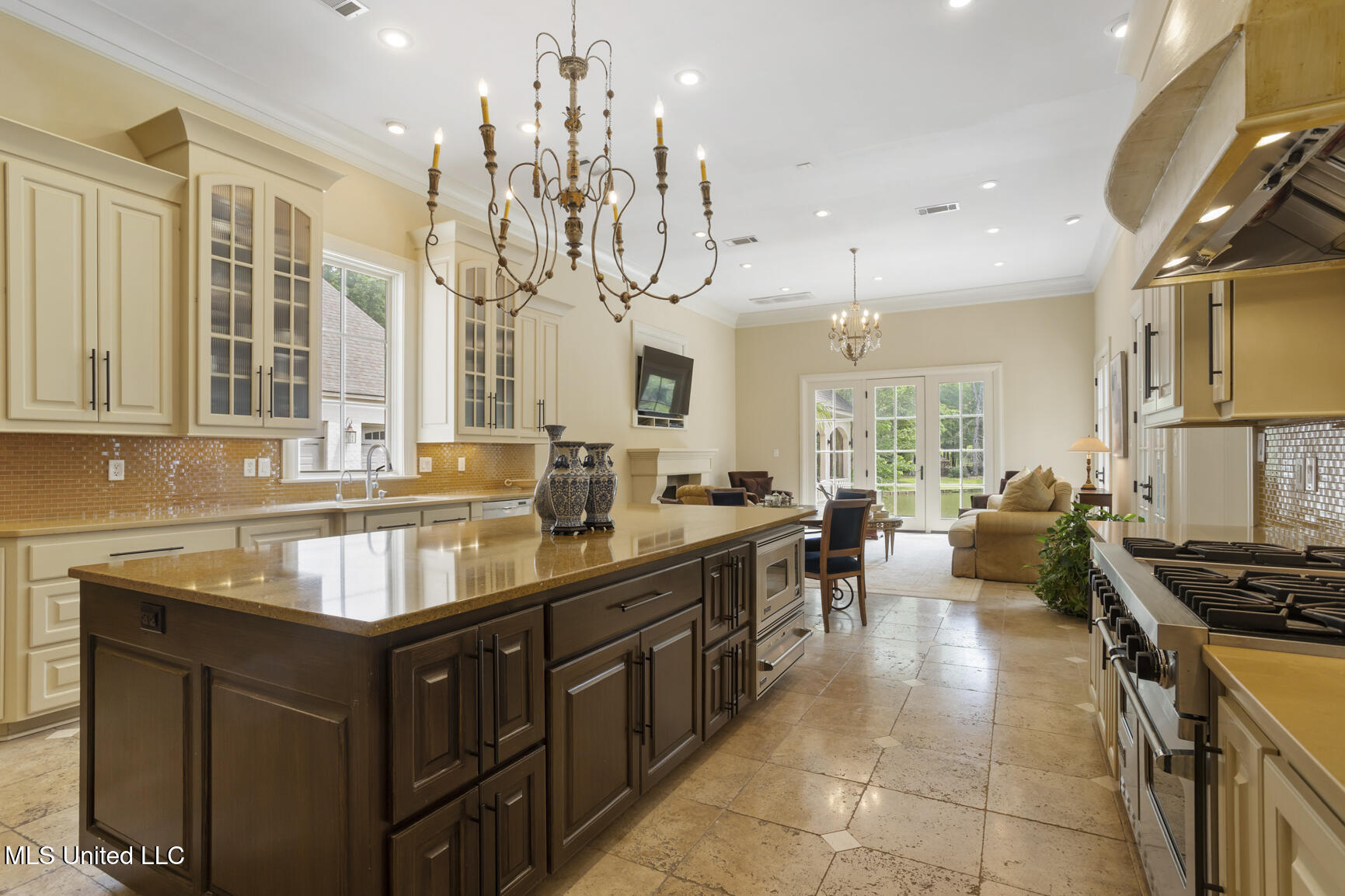 104 Summer Lake Drive