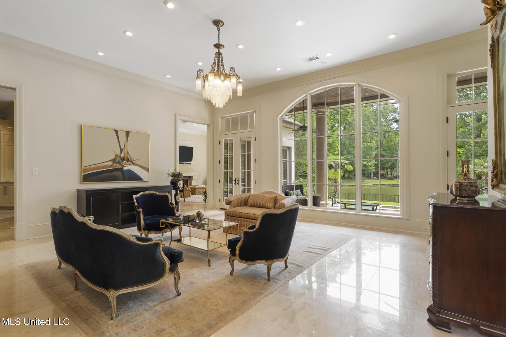 104 Summer Lake Drive