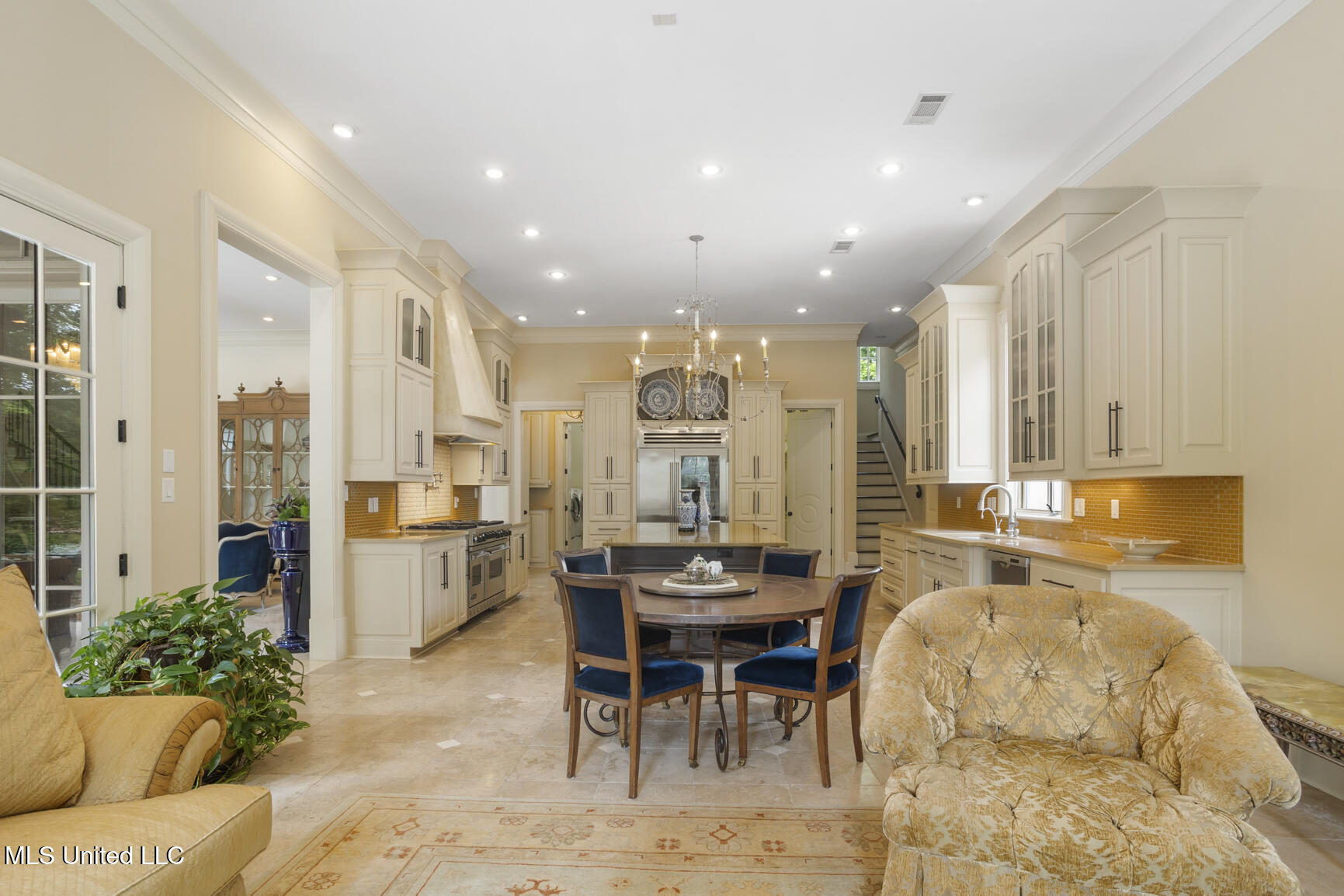 104 Summer Lake Drive