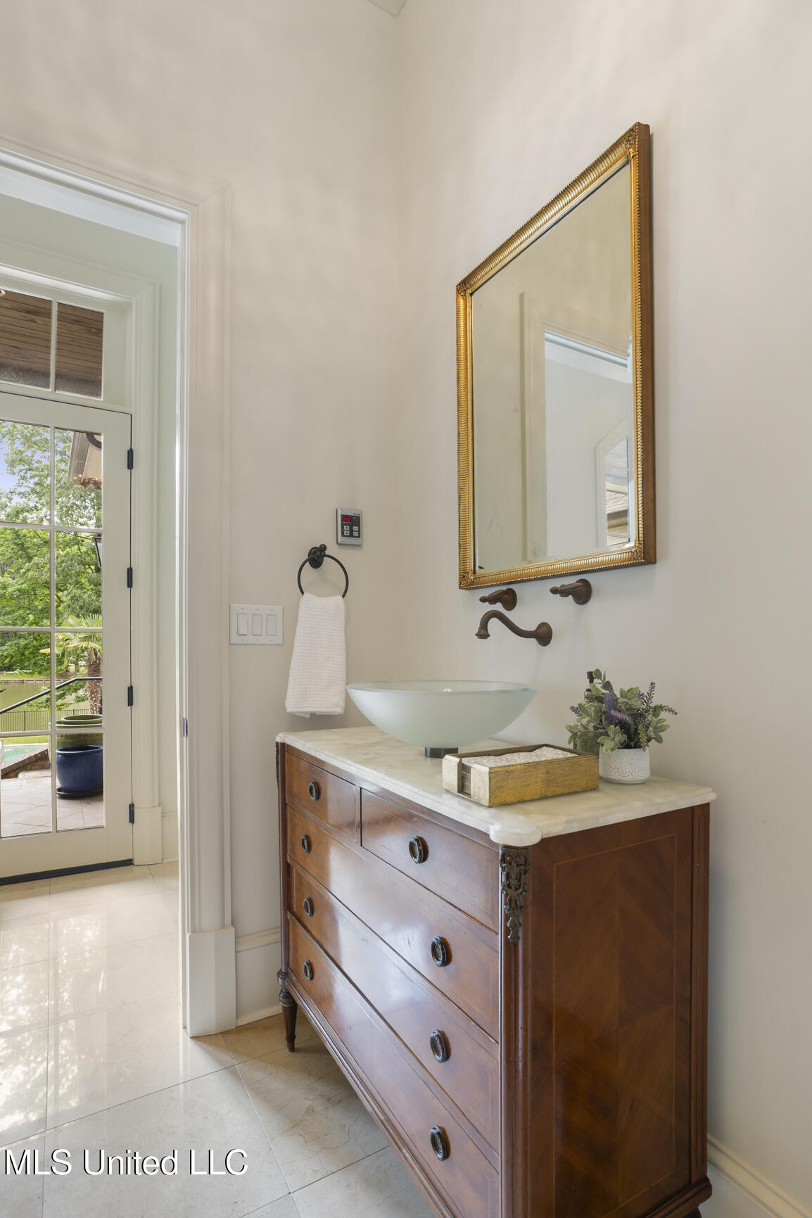 104 Summer Lake Drive