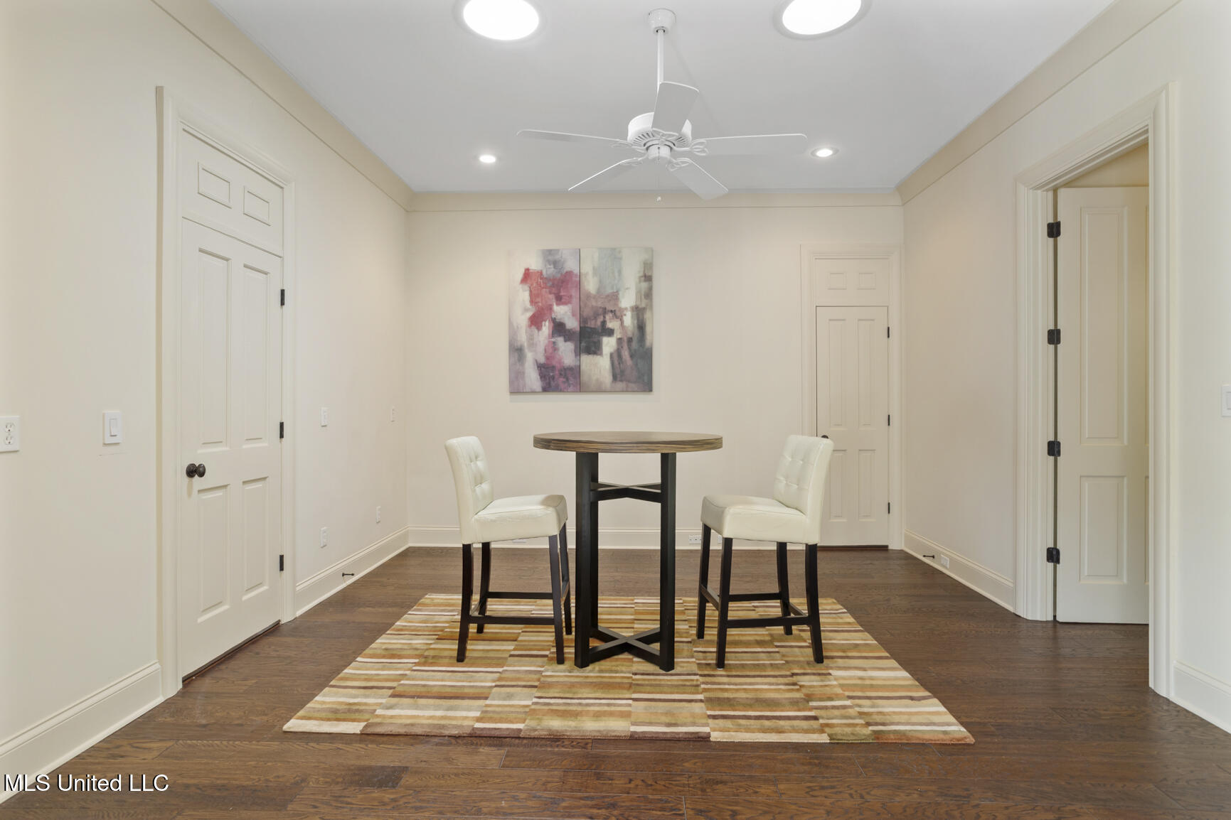 104 Summer Lake Drive