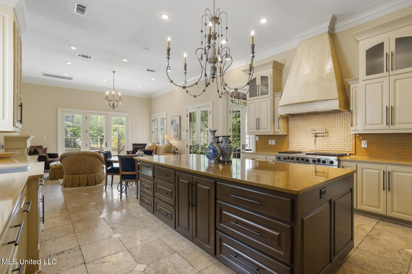 104 Summer Lake Drive