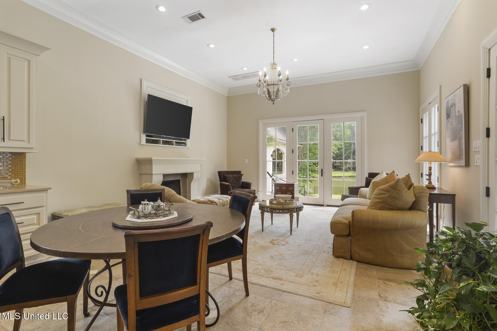 104 Summer Lake Drive