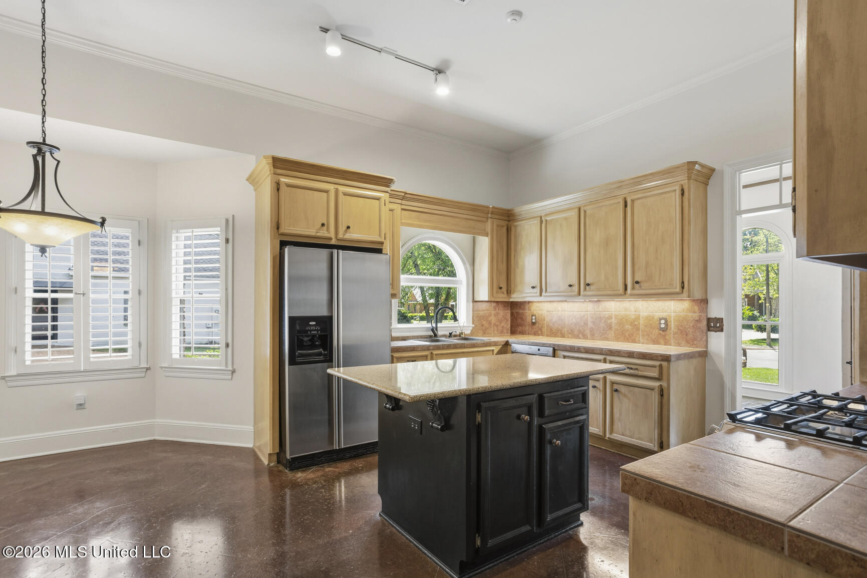 5366 Carolwood Drive
