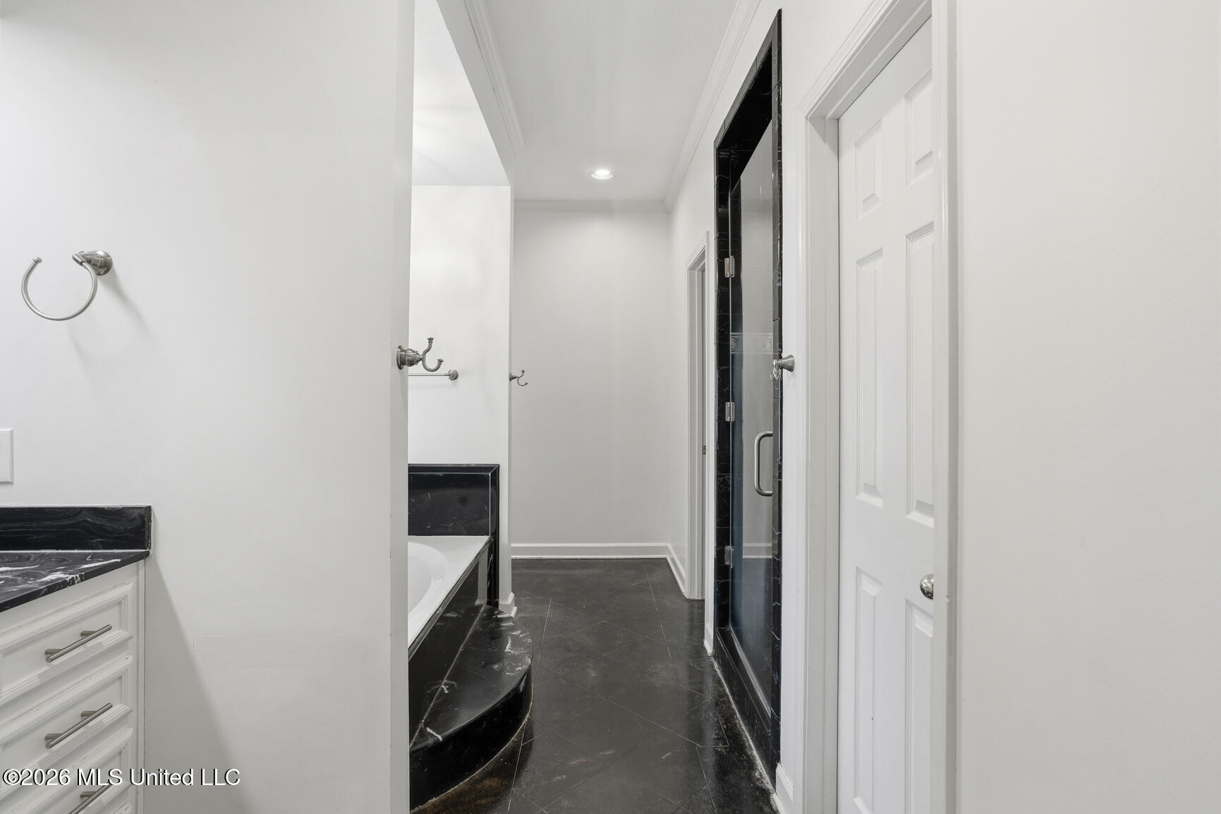 5366 Carolwood Drive
