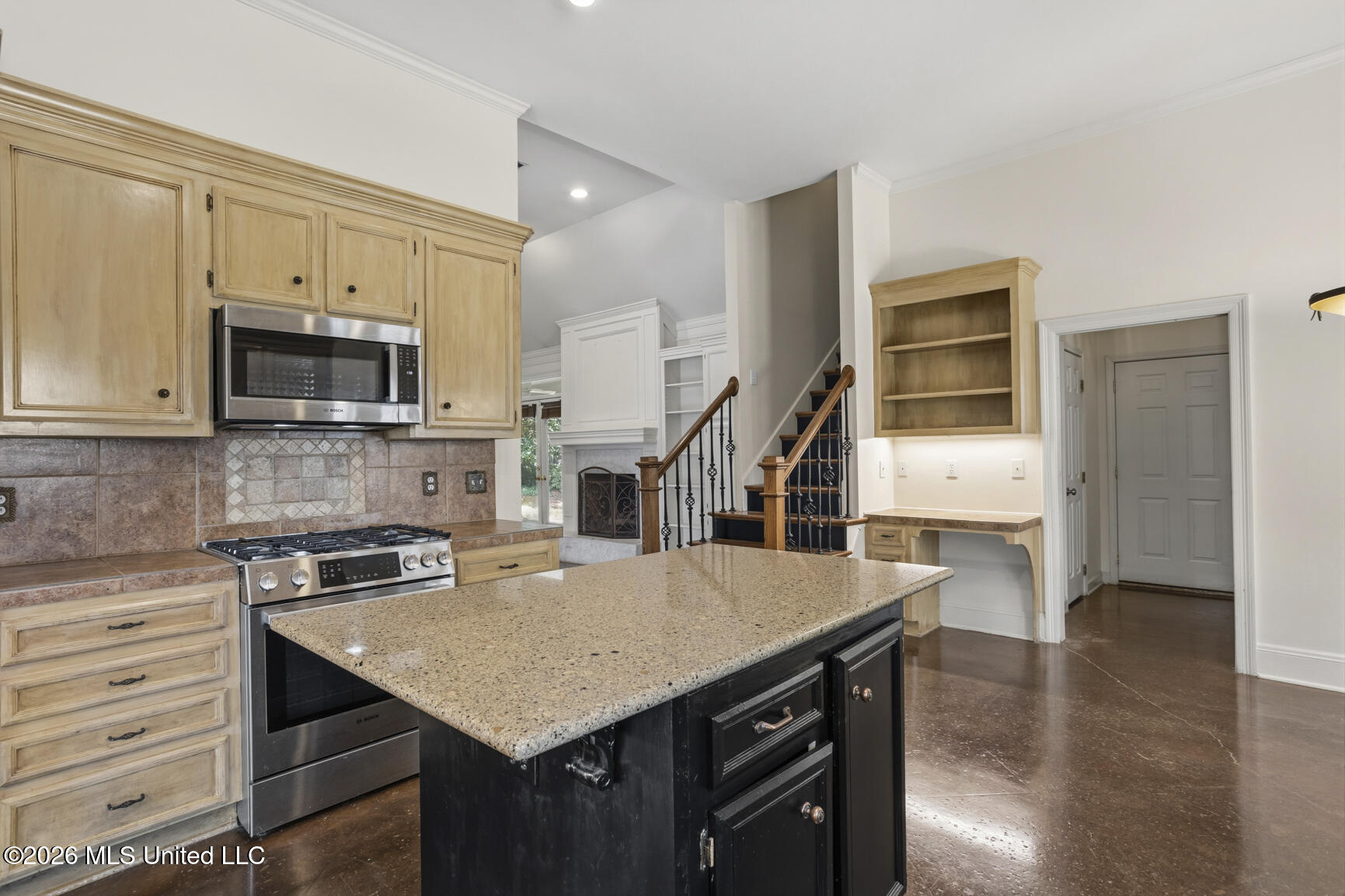 5366 Carolwood Drive