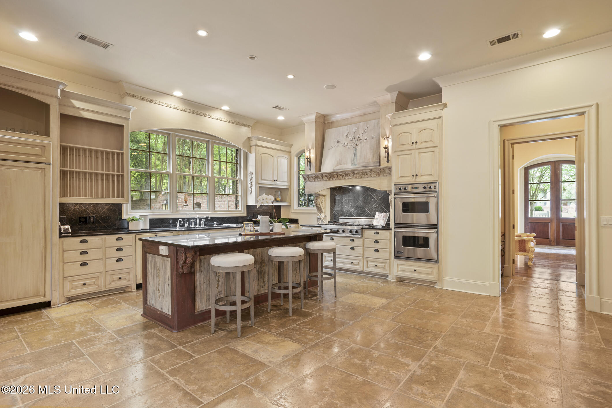 130 Bridgewater Crossing