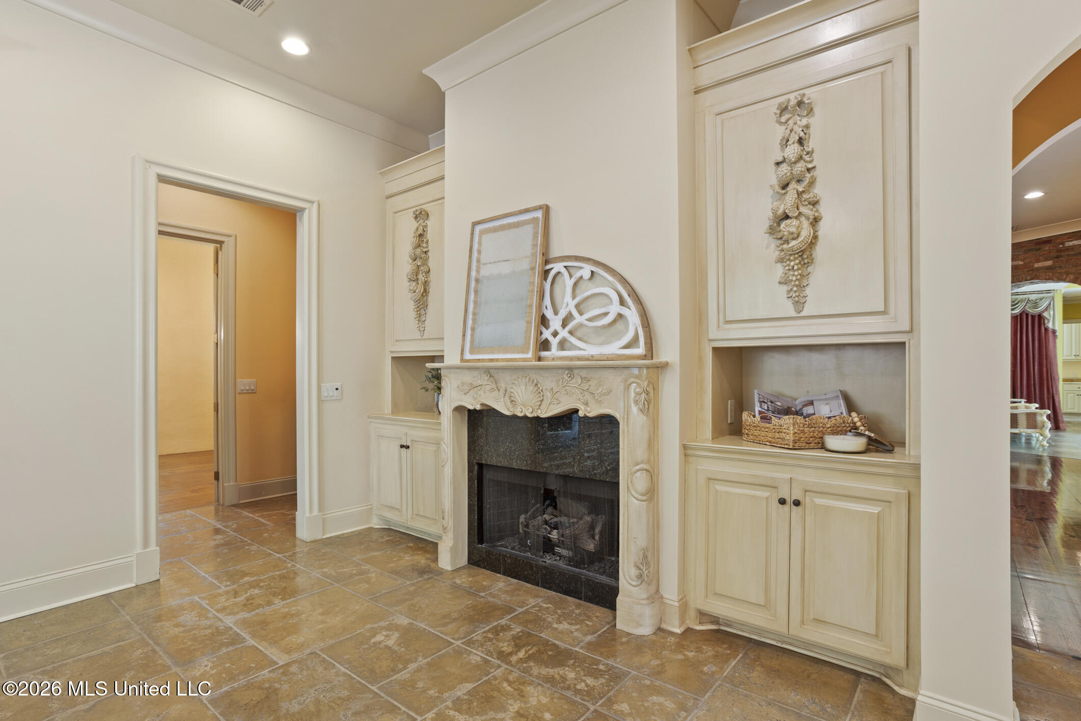 130 Bridgewater Crossing