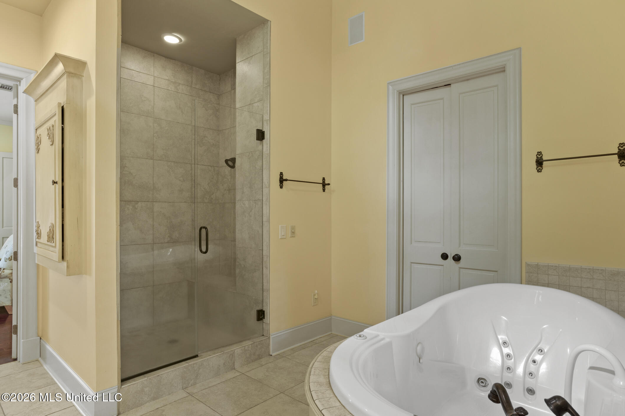 130 Bridgewater Crossing