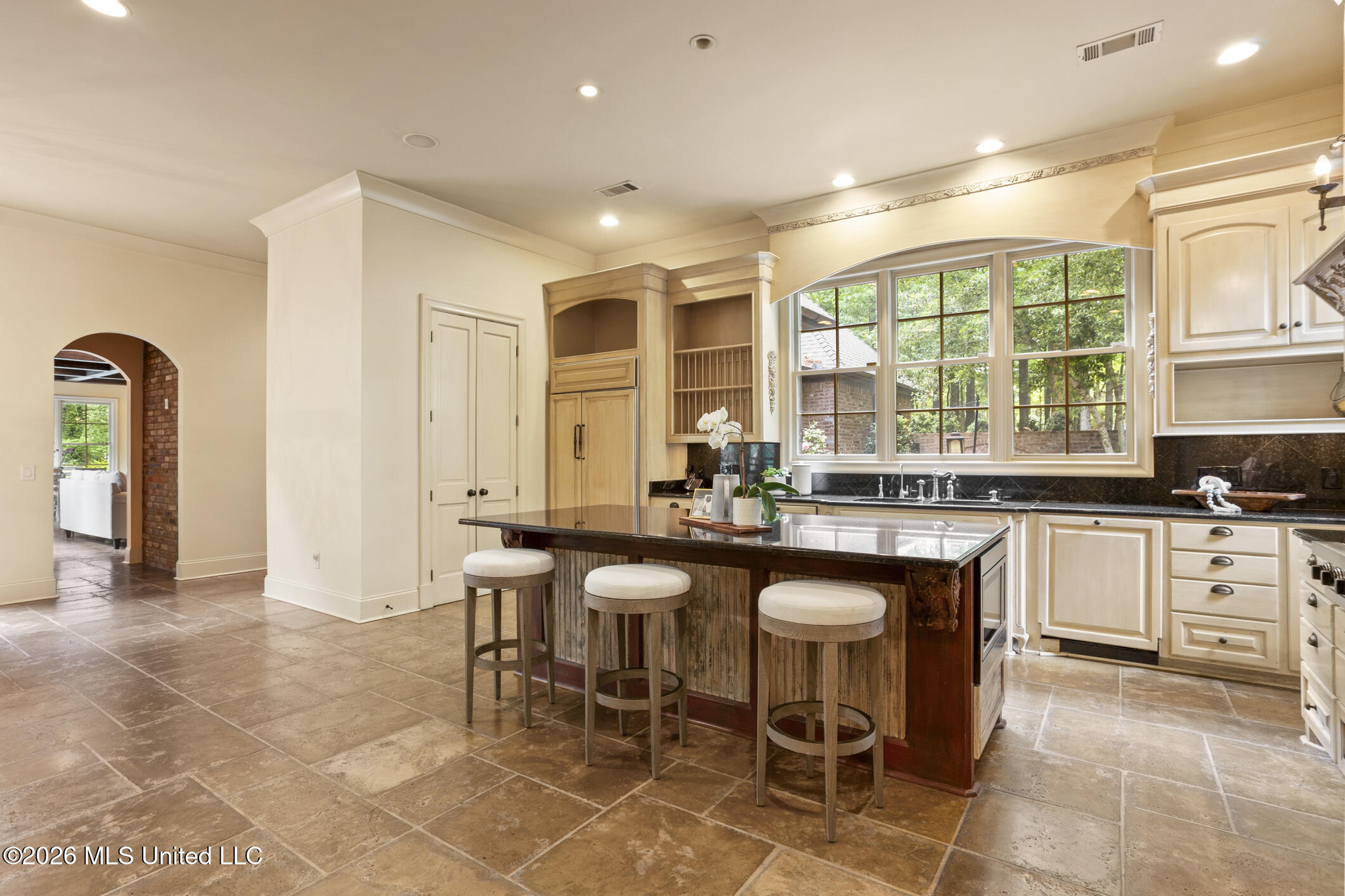 130 Bridgewater Crossing