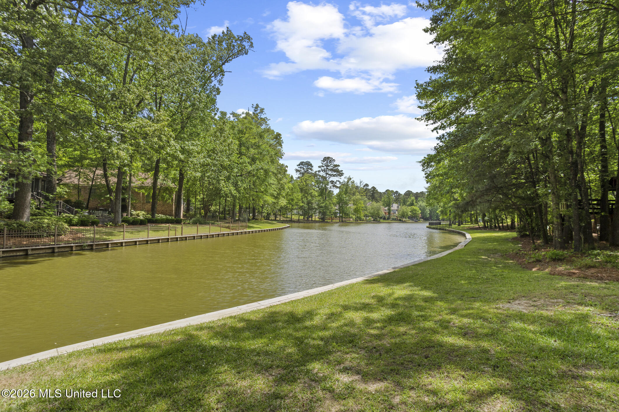 130 Bridgewater Crossing