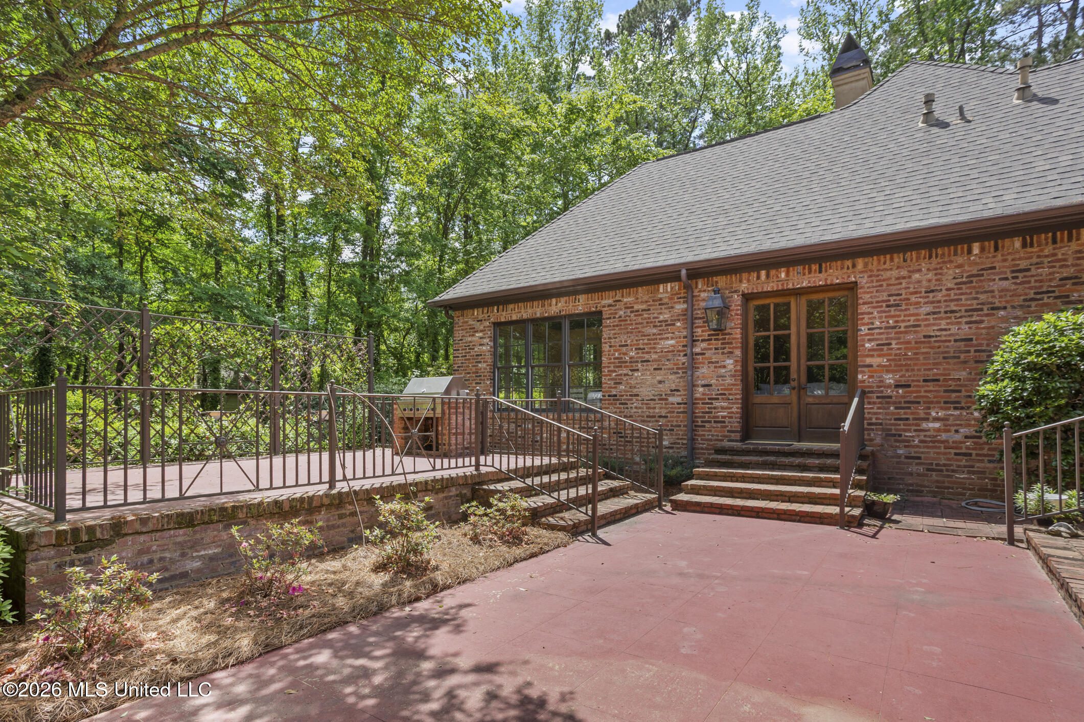 130 Bridgewater Crossing