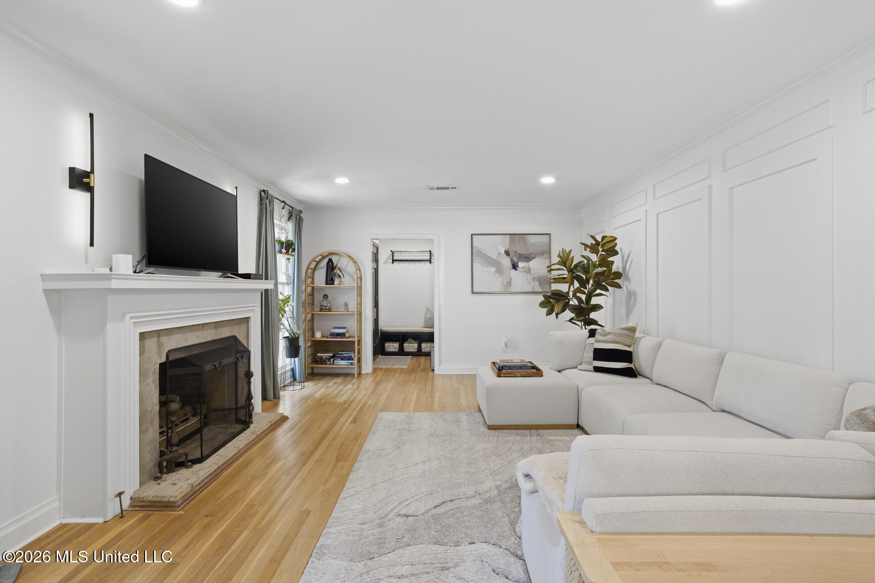 3555 Cowan Place