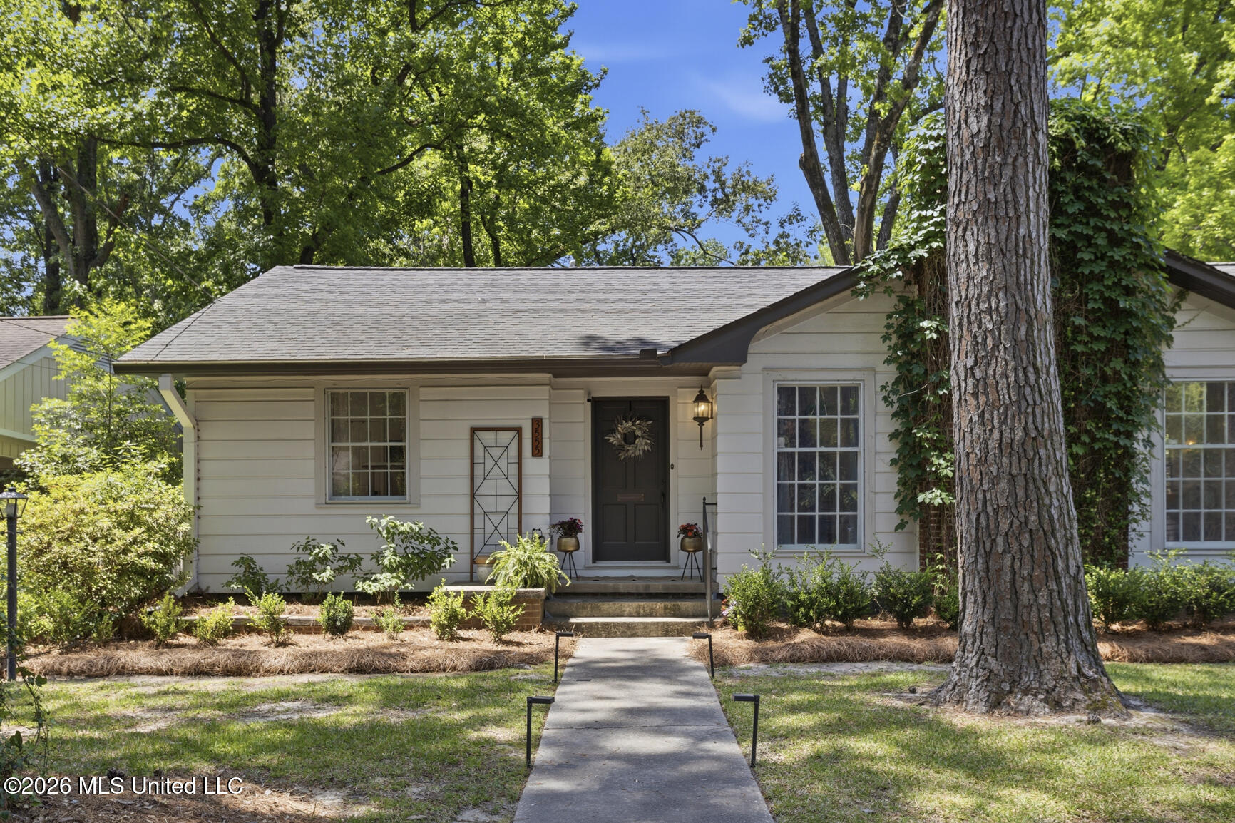 3555 Cowan Place