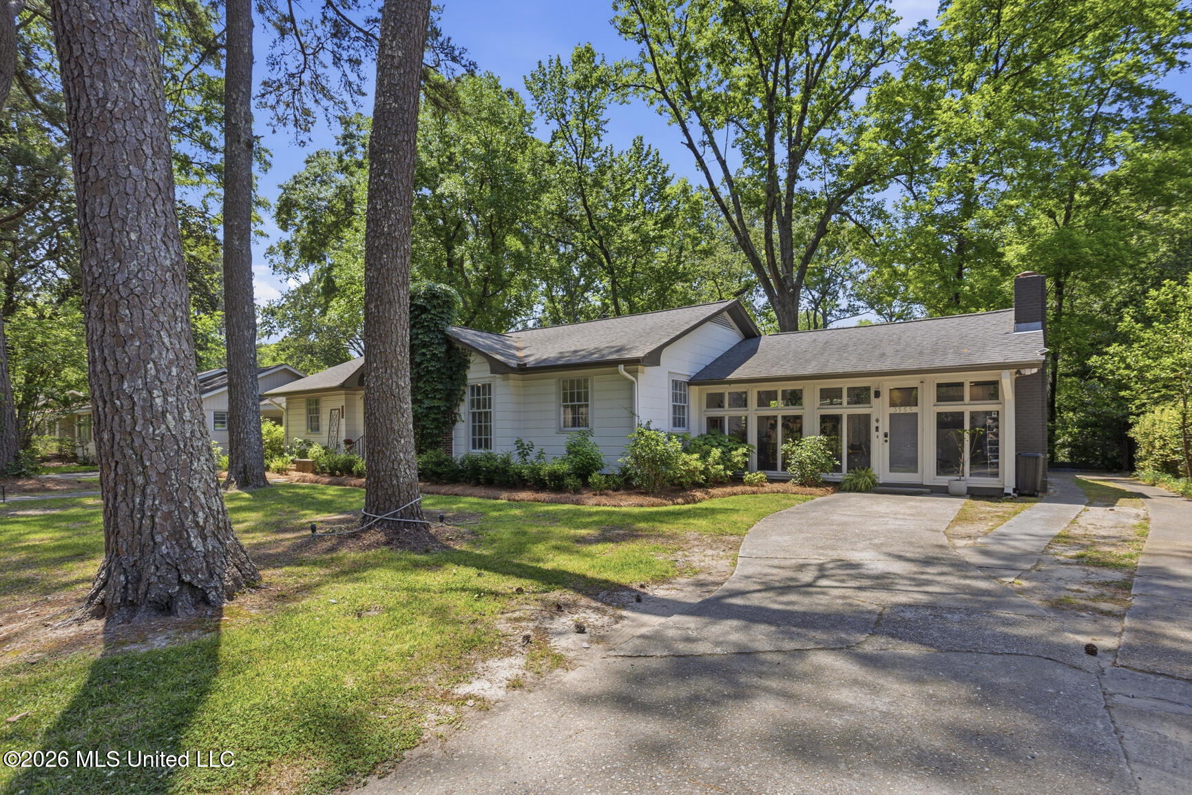 3555 Cowan Place